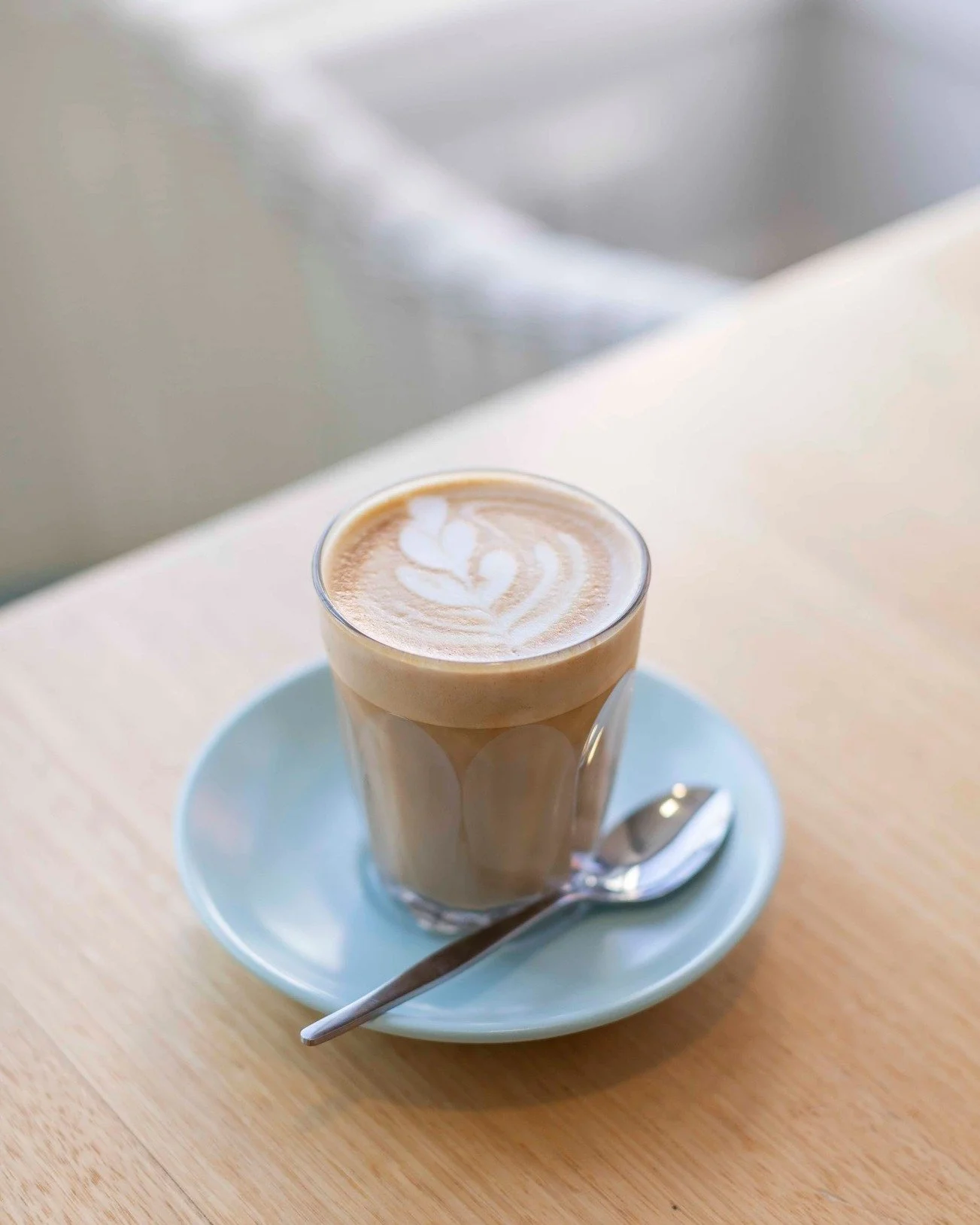 Coffee perfection, @saltandspencermollymook style. 👌🏼 ✨ Best served with a delicious breakfast. Follow the pathway along Mollymook's stunning beach... Open from 7am every day, and you're invited.

This Sunday, Amy &amp; I perform for Salty Sundays,