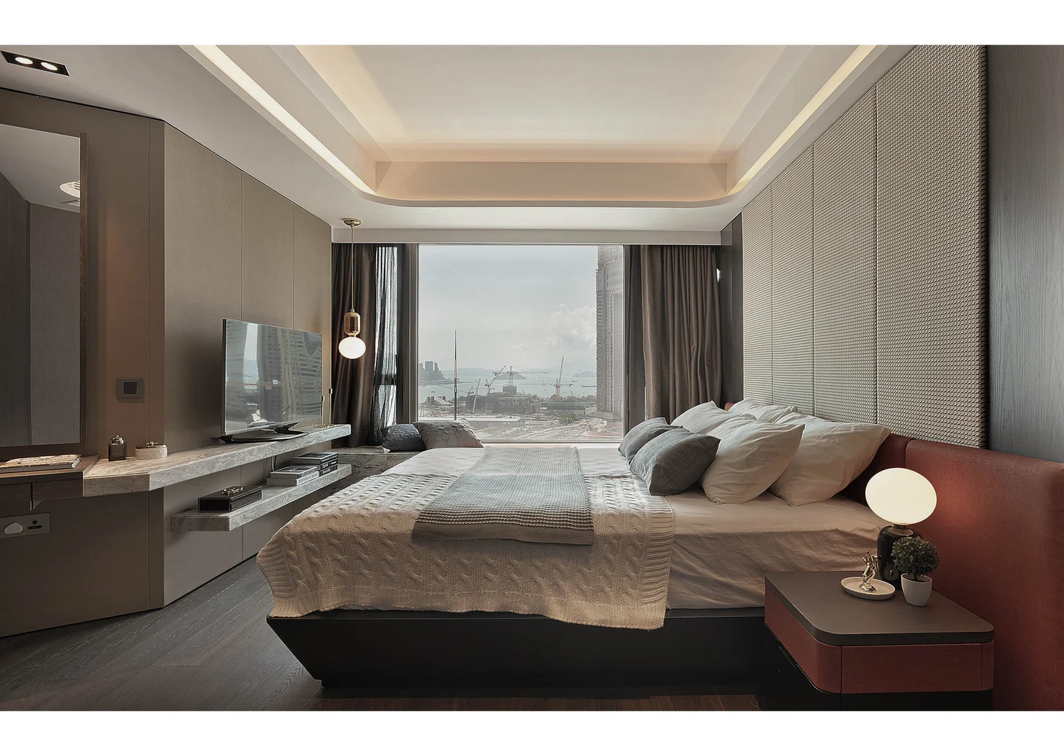 Grand Austin II interior view 11