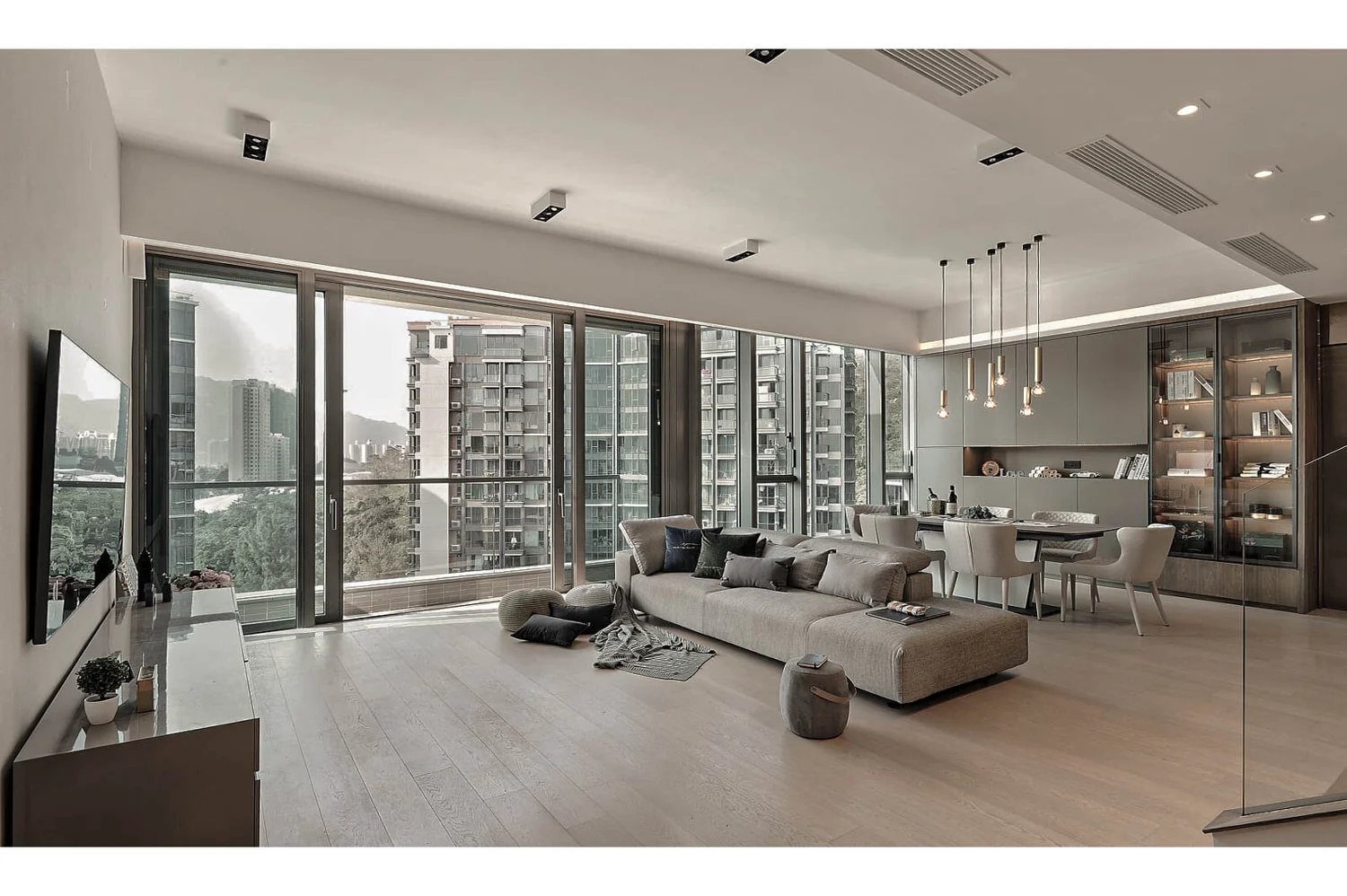 The Bloomsway interior view 5