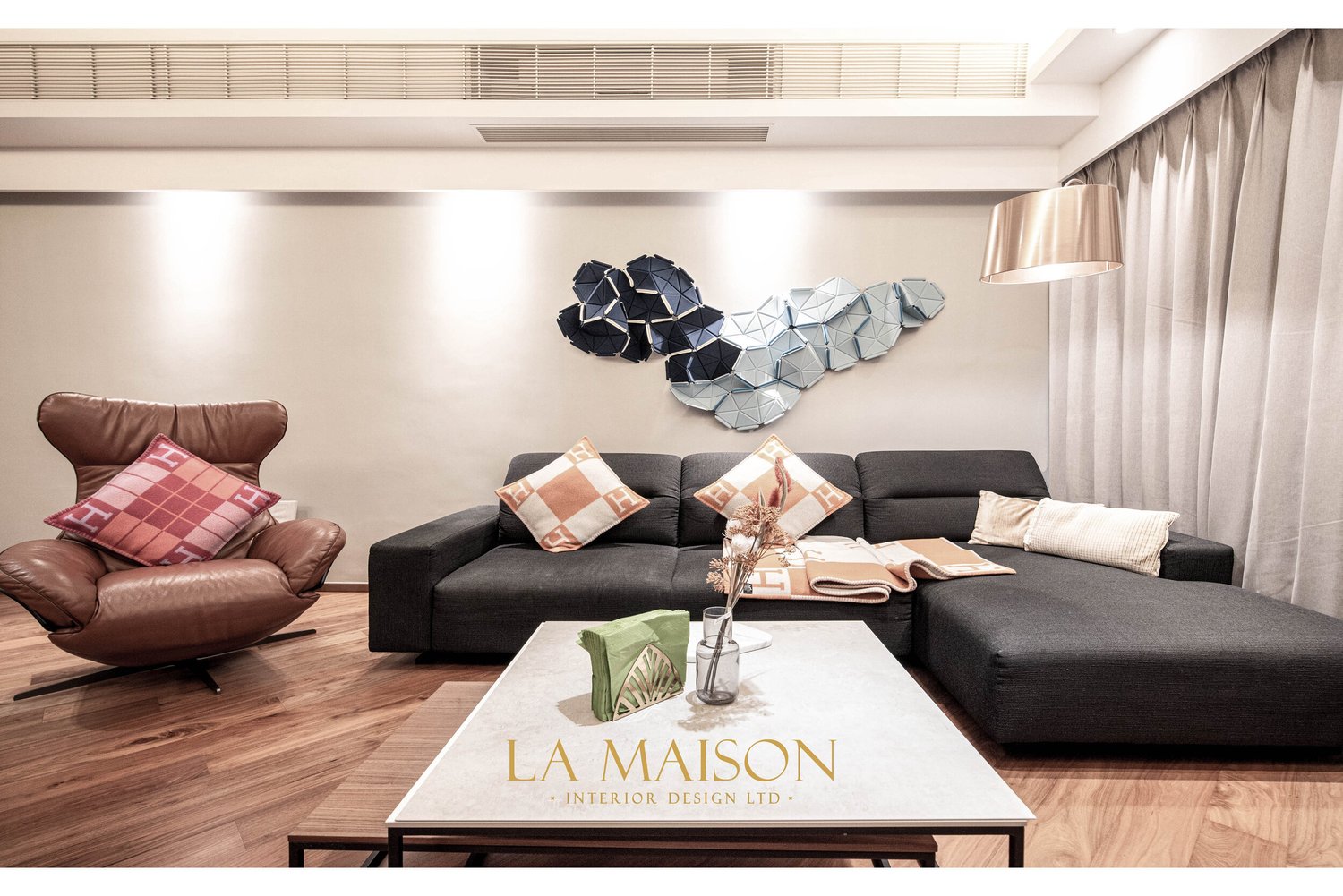 Parc Inverness interior view 3