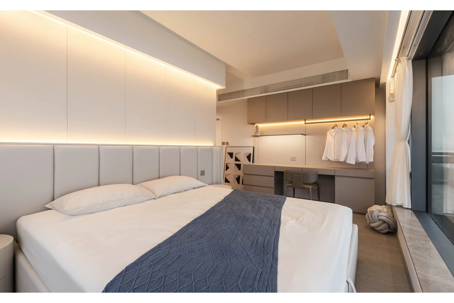 ONTOLO interior view 13