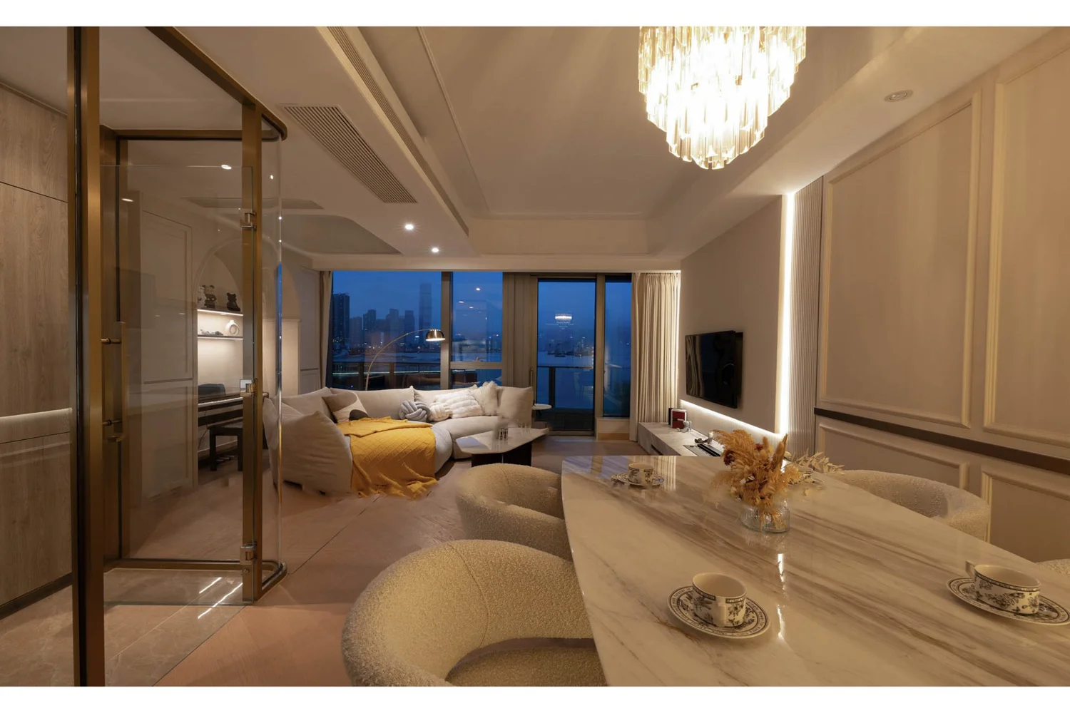 Grand Victoria II interior view 4
