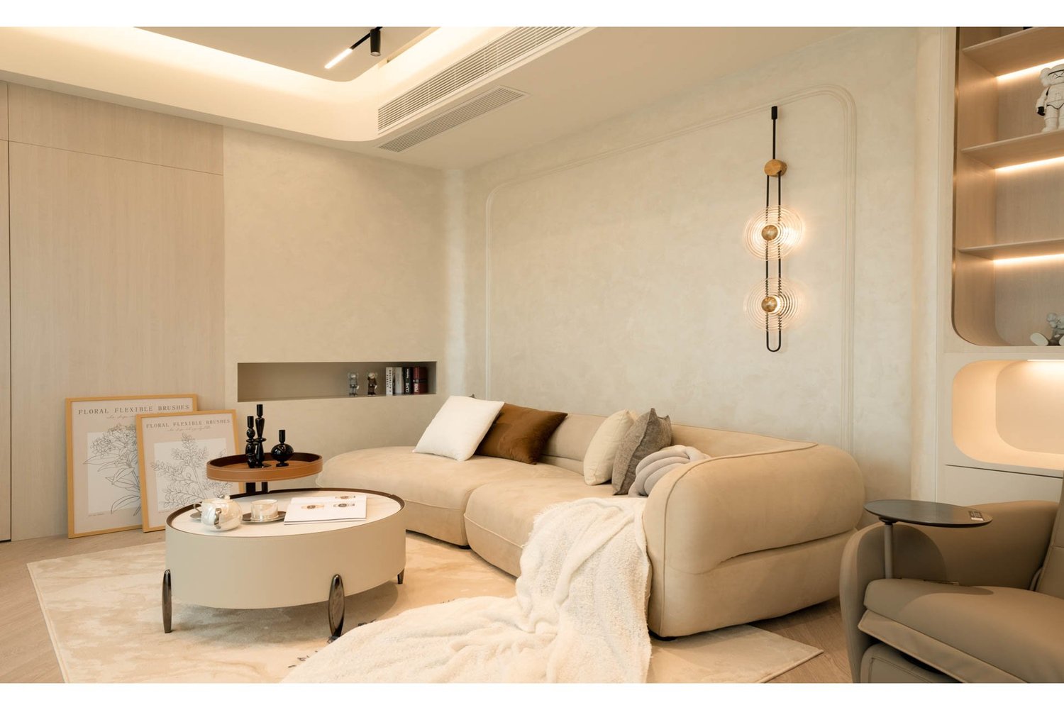 Le Pont interior view 6