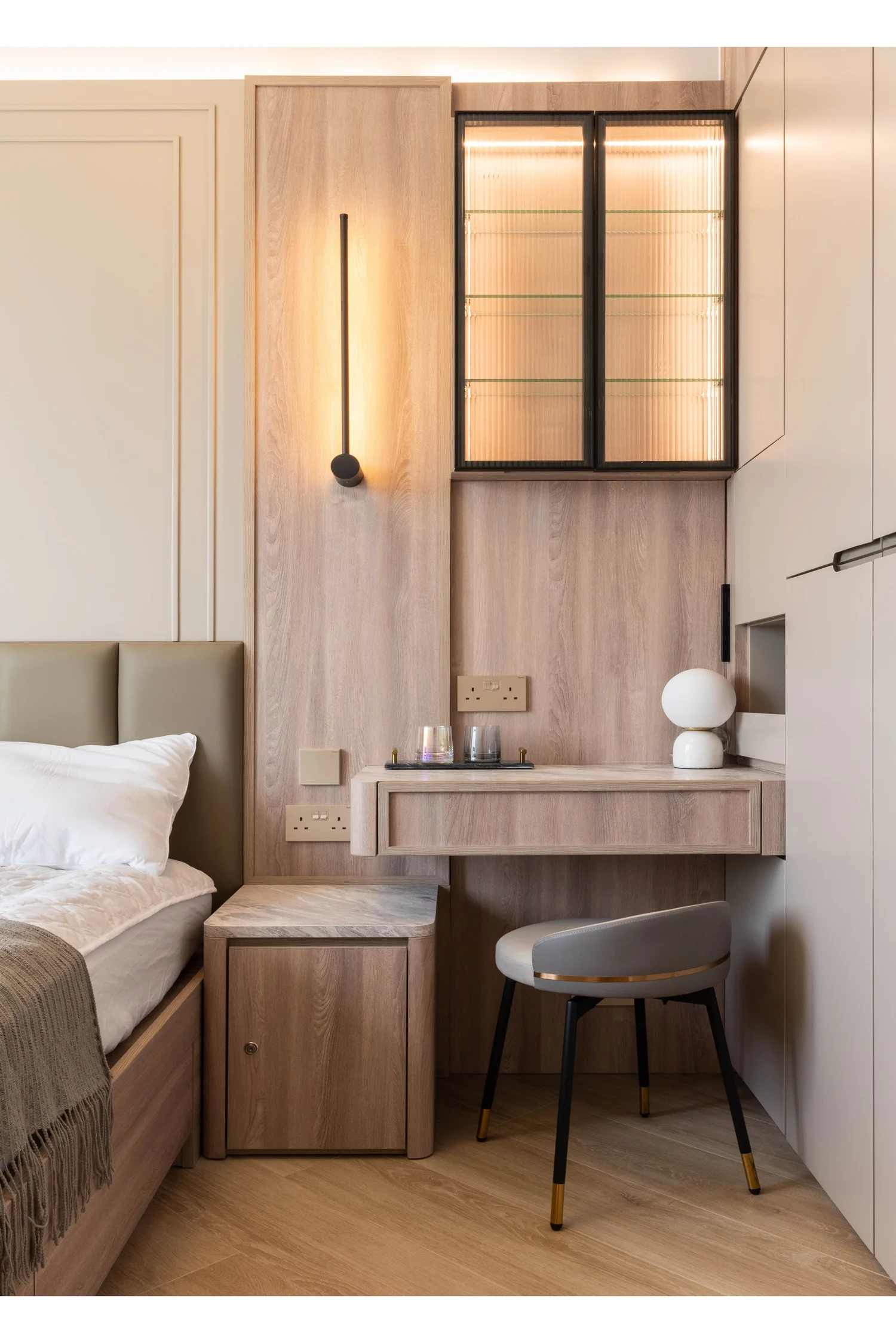 Grand Marini interior view 9