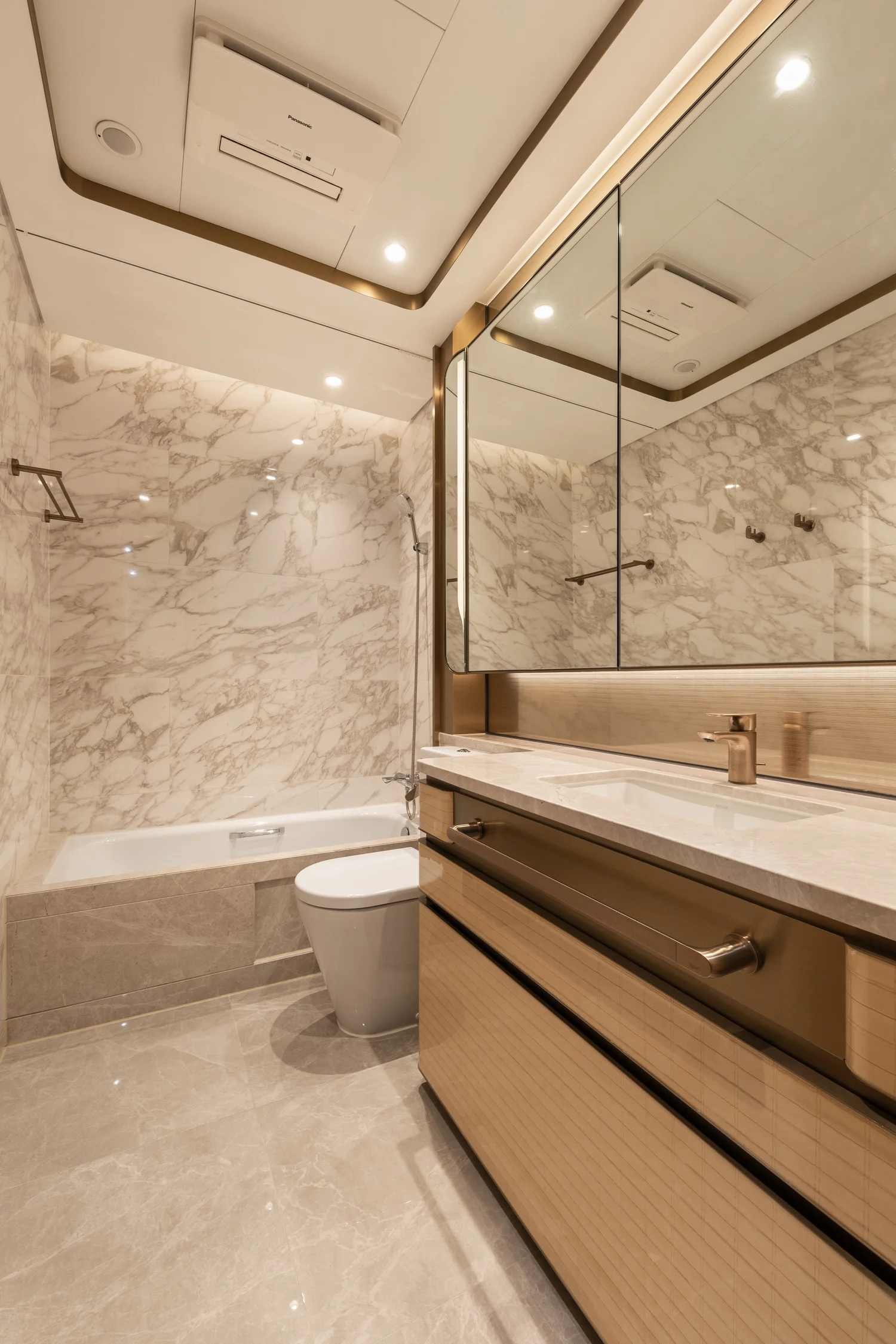Grand Victoria I interior view 31