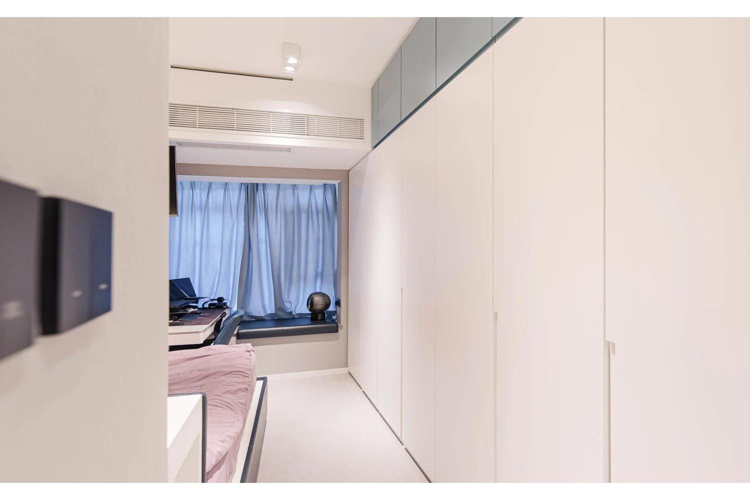 Royal Peninsula I interior view 7