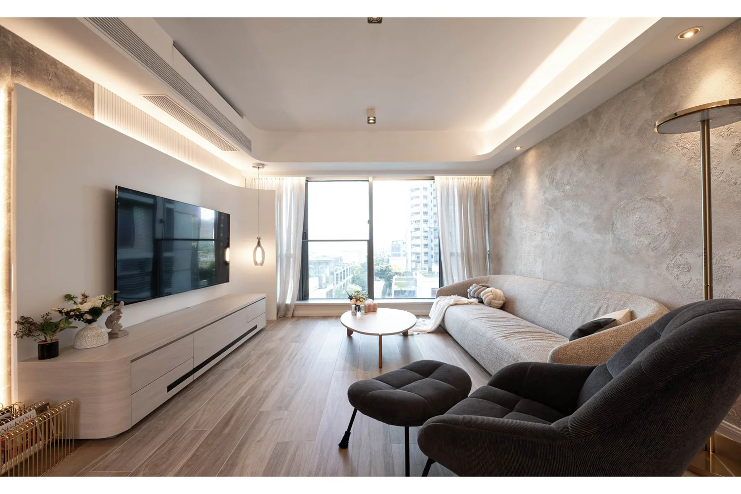 Riva interior view 2
