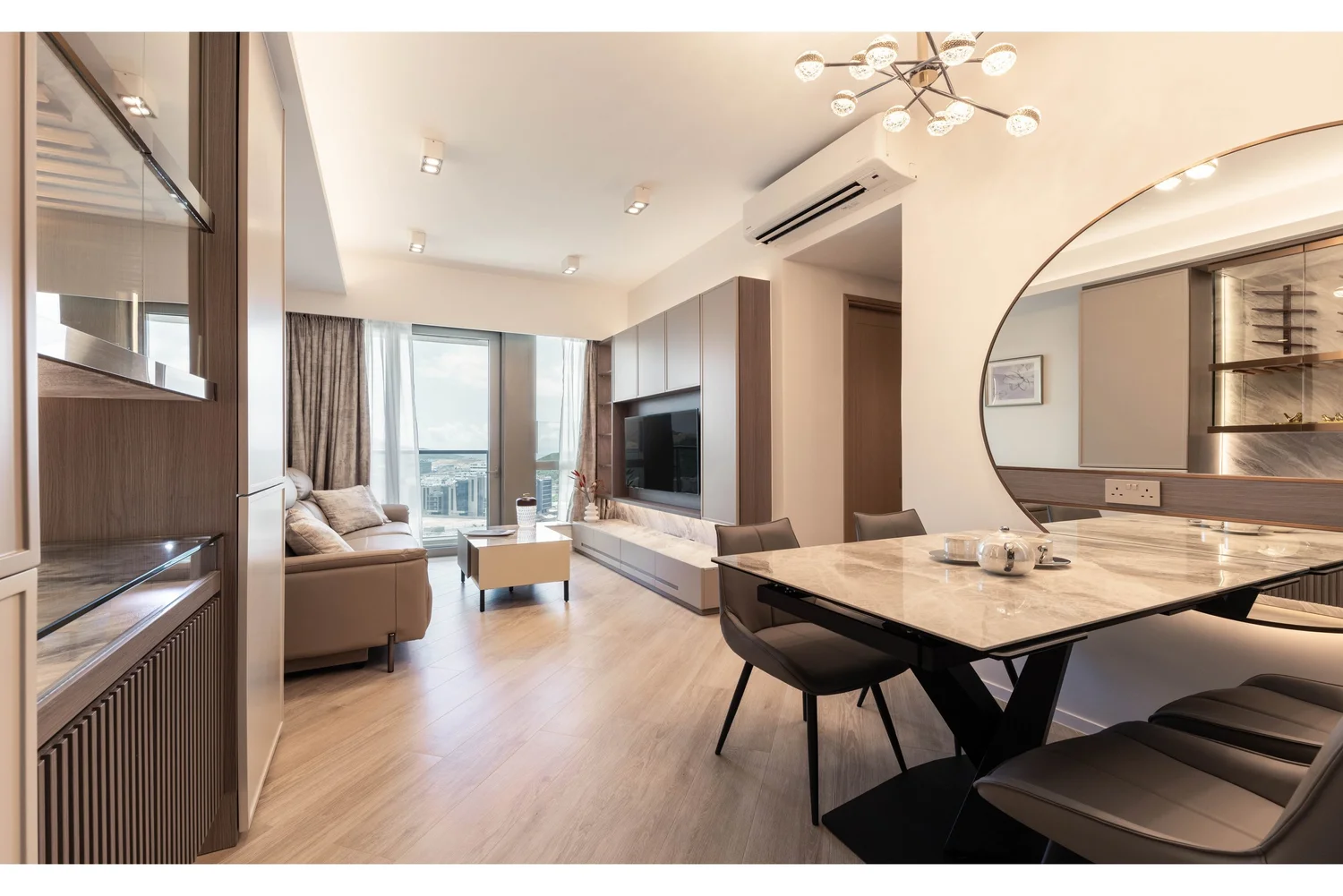 Grand Marini interior view 2