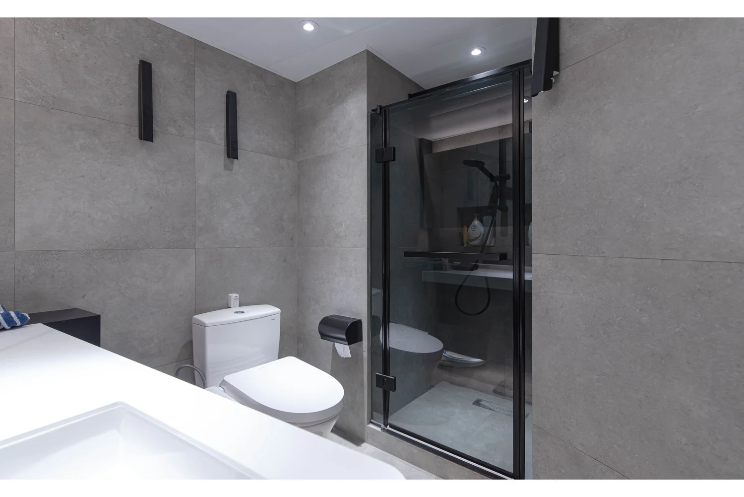 Royal Peninsula I interior view 11