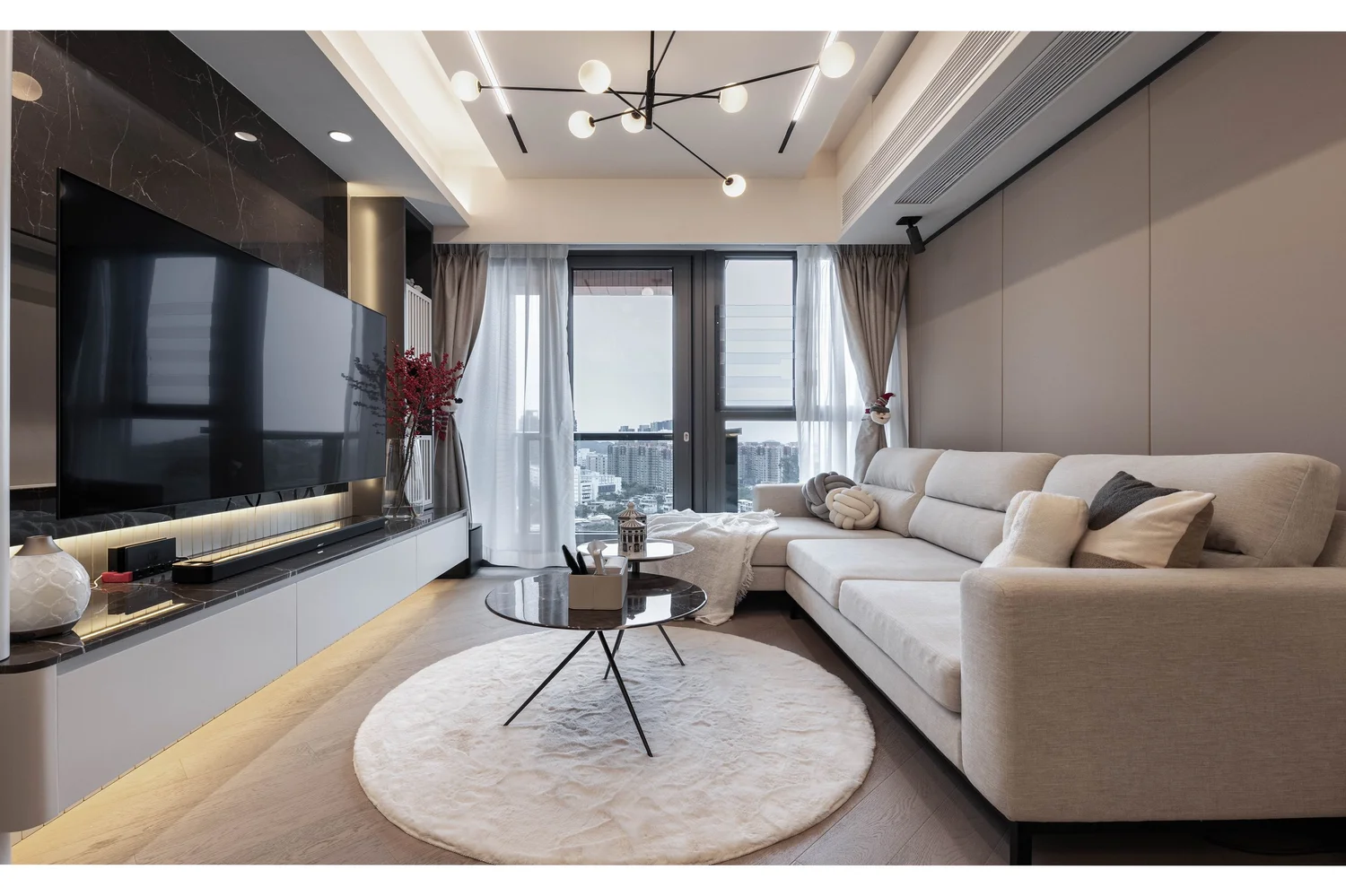 YOHO Hub interior view 2