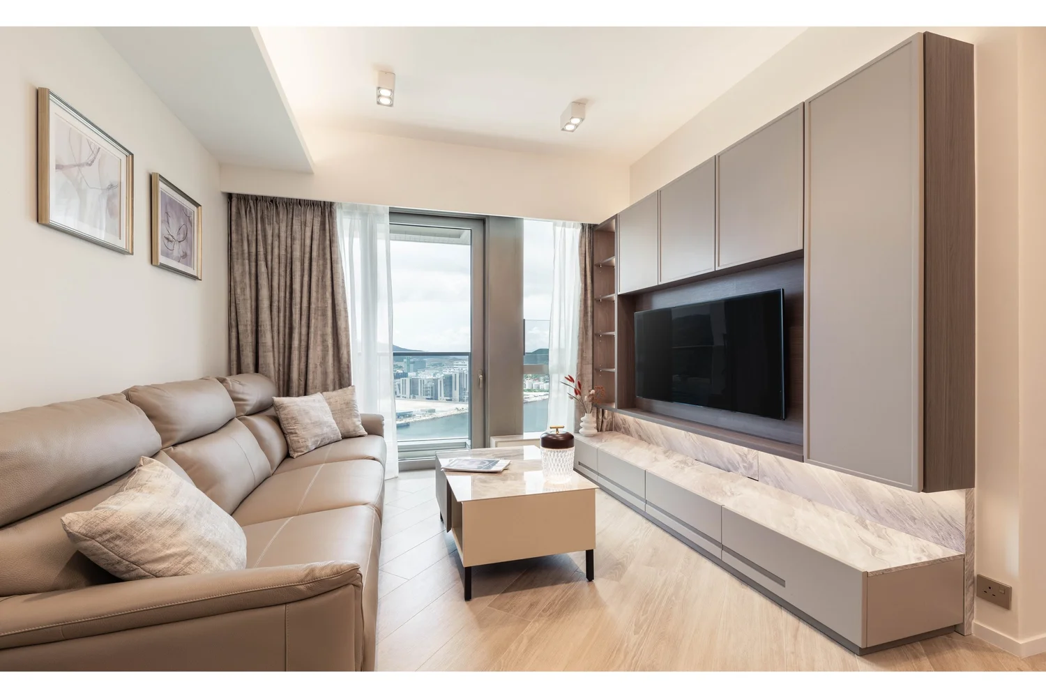 Grand Marini interior view 5