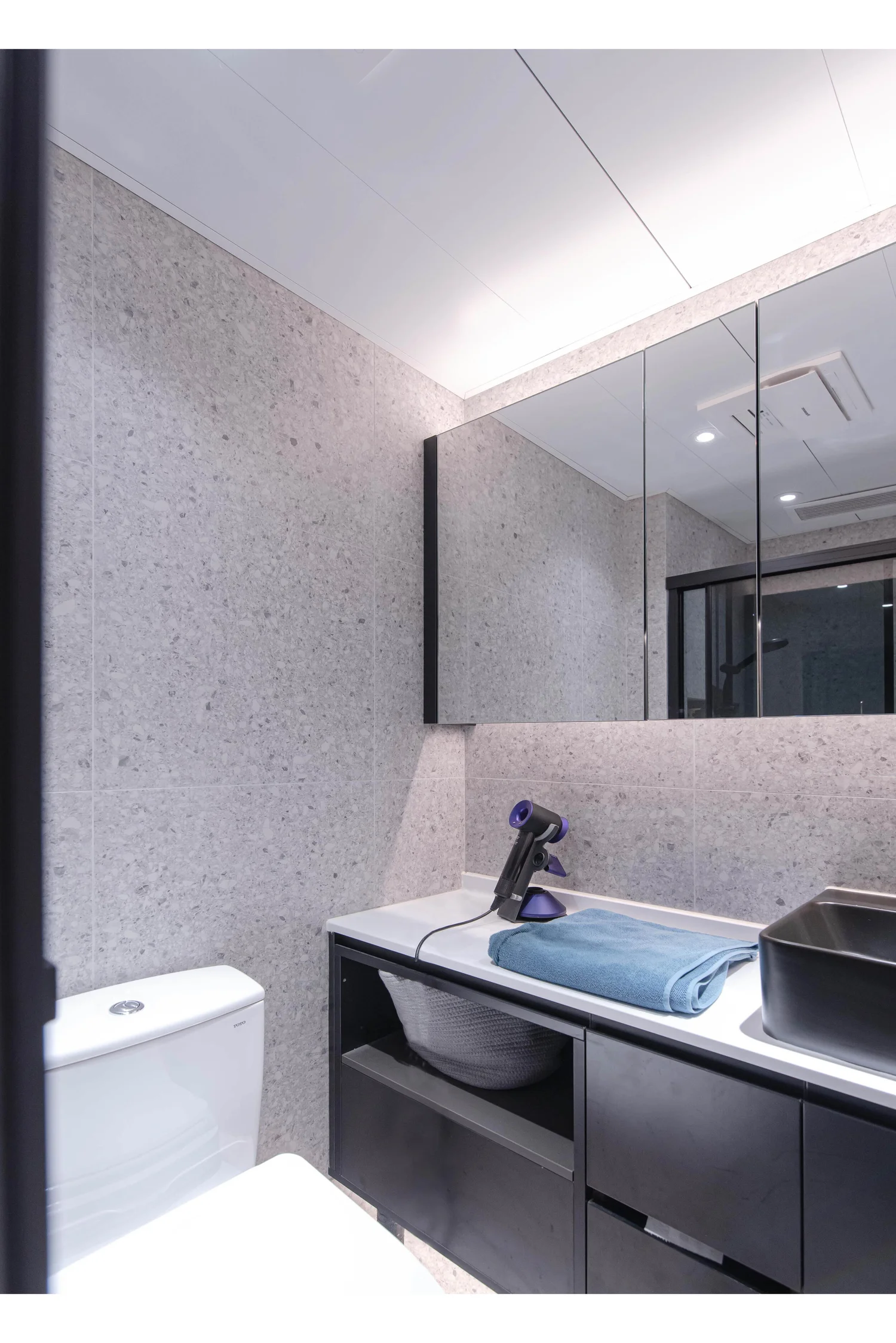 Royal Peninsula I interior view 10