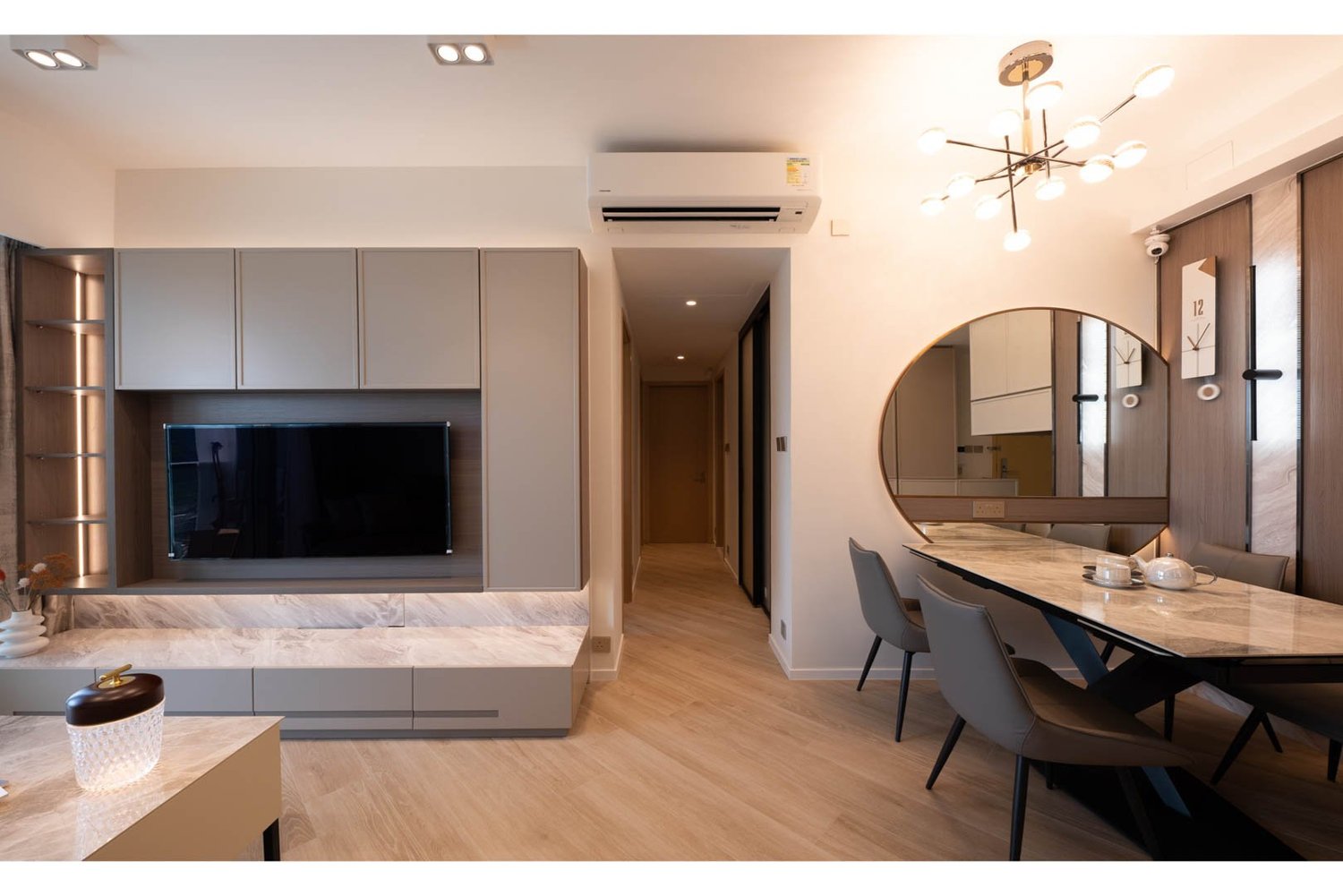 Grand Marini interior view 6