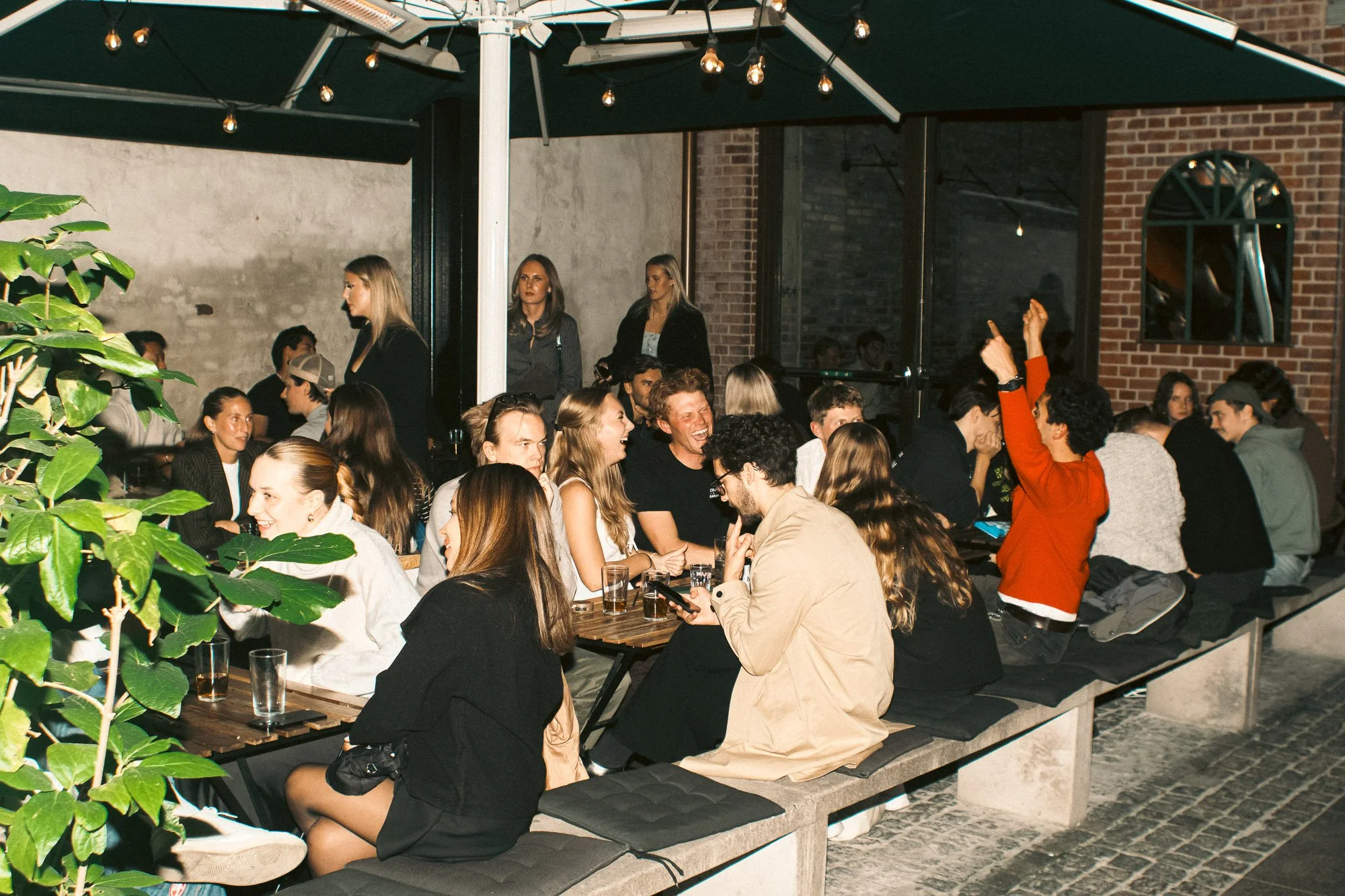 kafé-magasinet-bar-café-kafé-göteborg-gothenburg-02.jpg