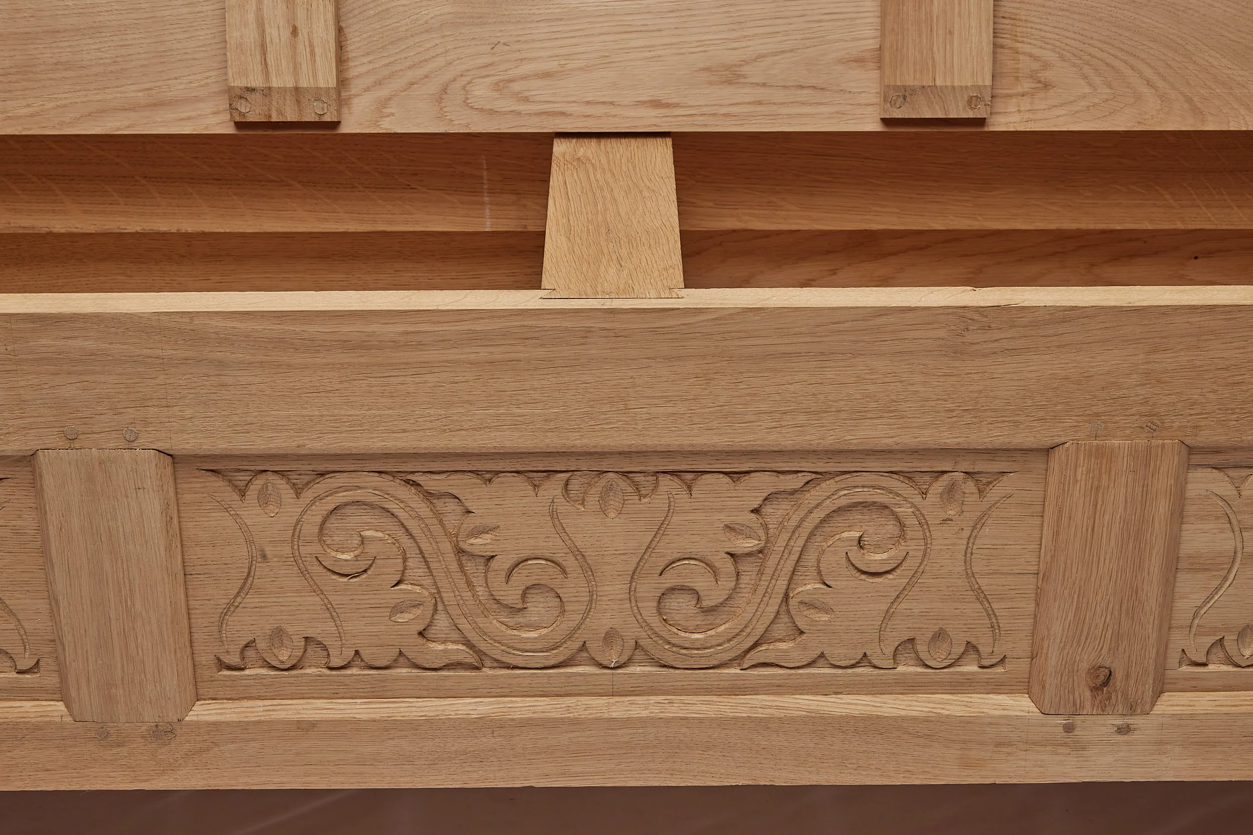 Woodcarving Bench 1.7.202424947.jpg