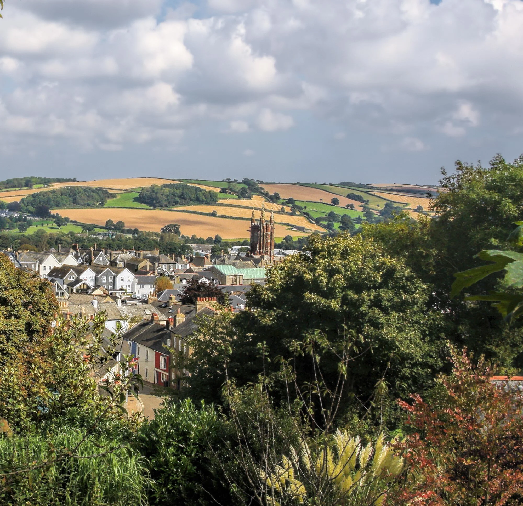 TOTNES HERITAGE GROUPS WORKING TOGETHER.