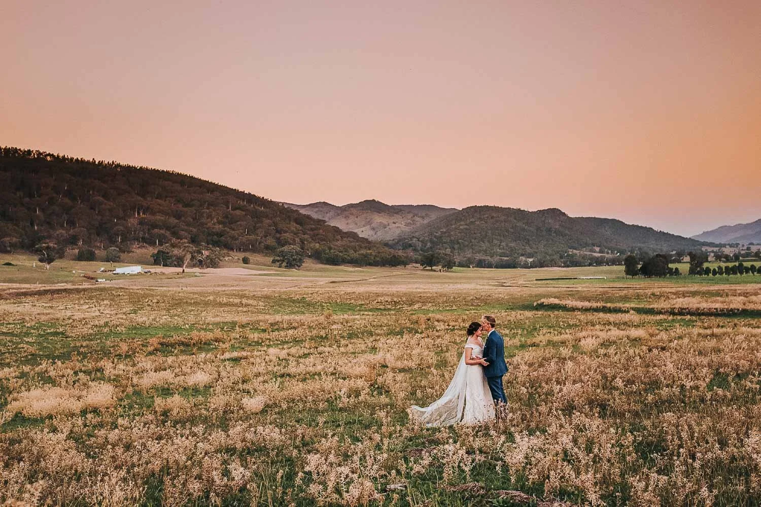 Beth & Tom_Mudgee-11.jpg