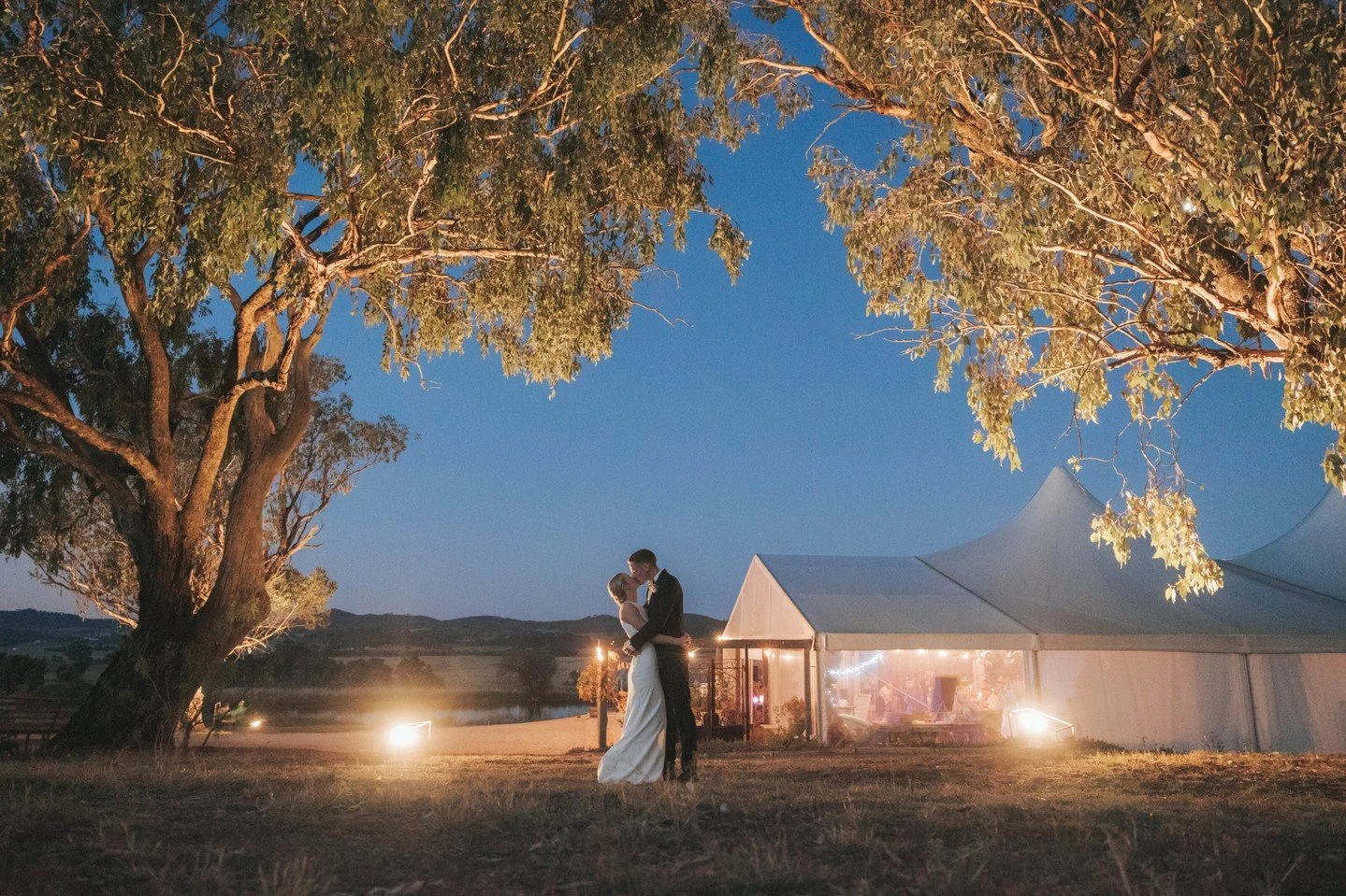 Lowes has this gorgeous spot just above the venue, at twilight the lights come on and the sky goes a deep shade of blue. It's worth popping outside for! 

Venue: Lowe Family Wine Co. Mudgee