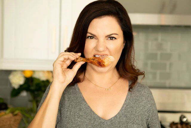 Anna Vocino: The Funniest Multi-Hyphenate Comic, Chef, Podcaster and Author