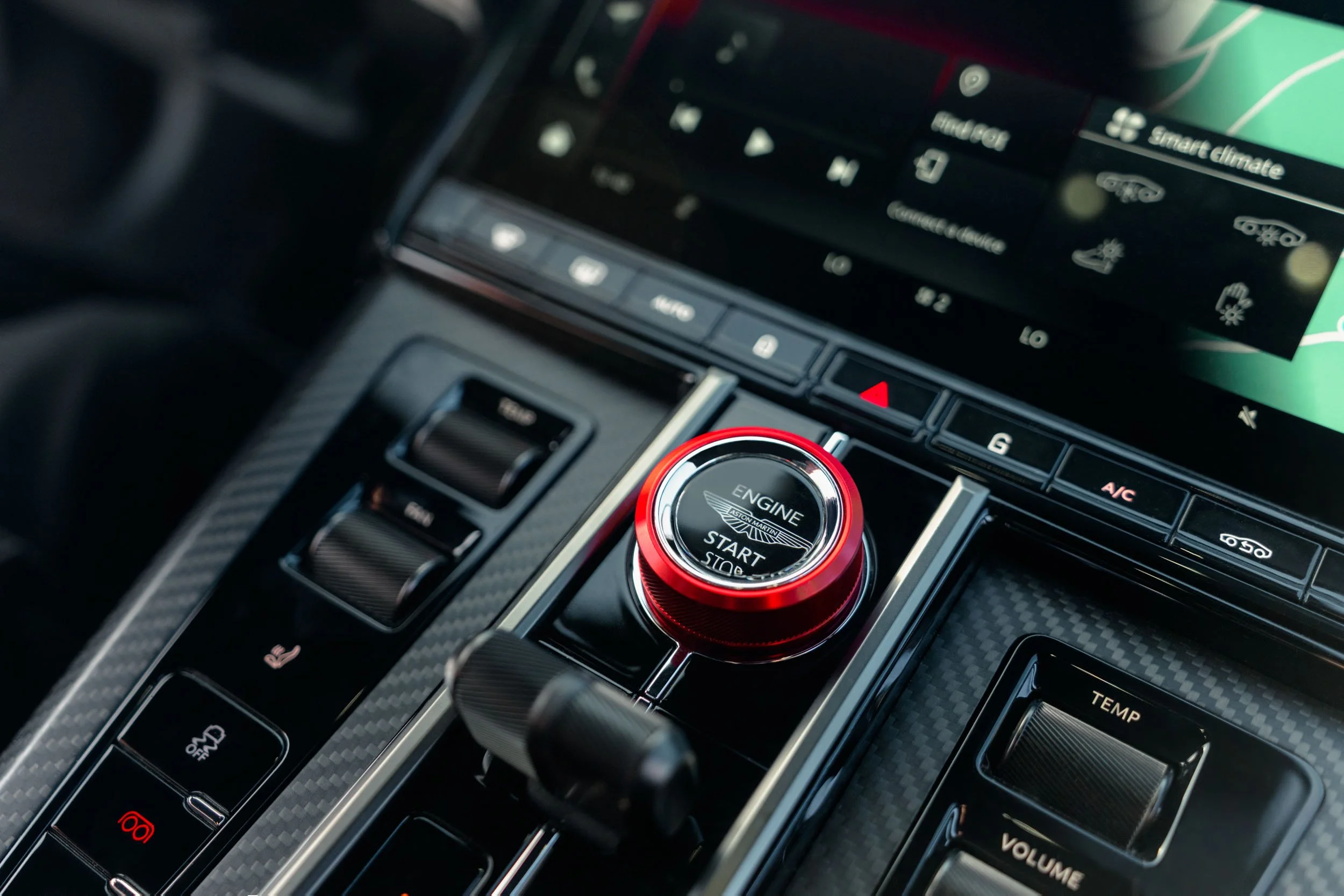 AstonMartin_S_Range_2026_ByTomKahler_Lowres-12.jpg