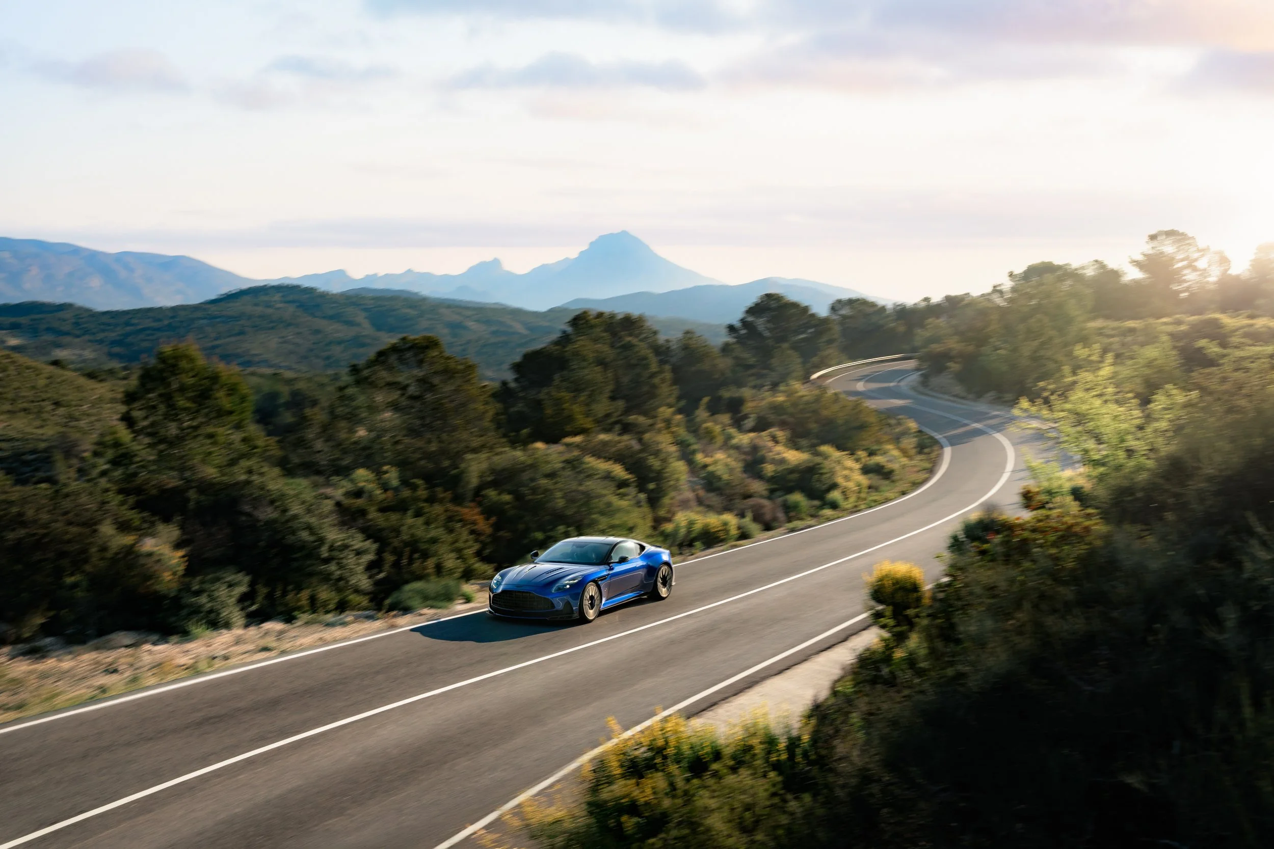 AstonMartin_S_Range_2026_ByTomKahler_Highres-26.jpg