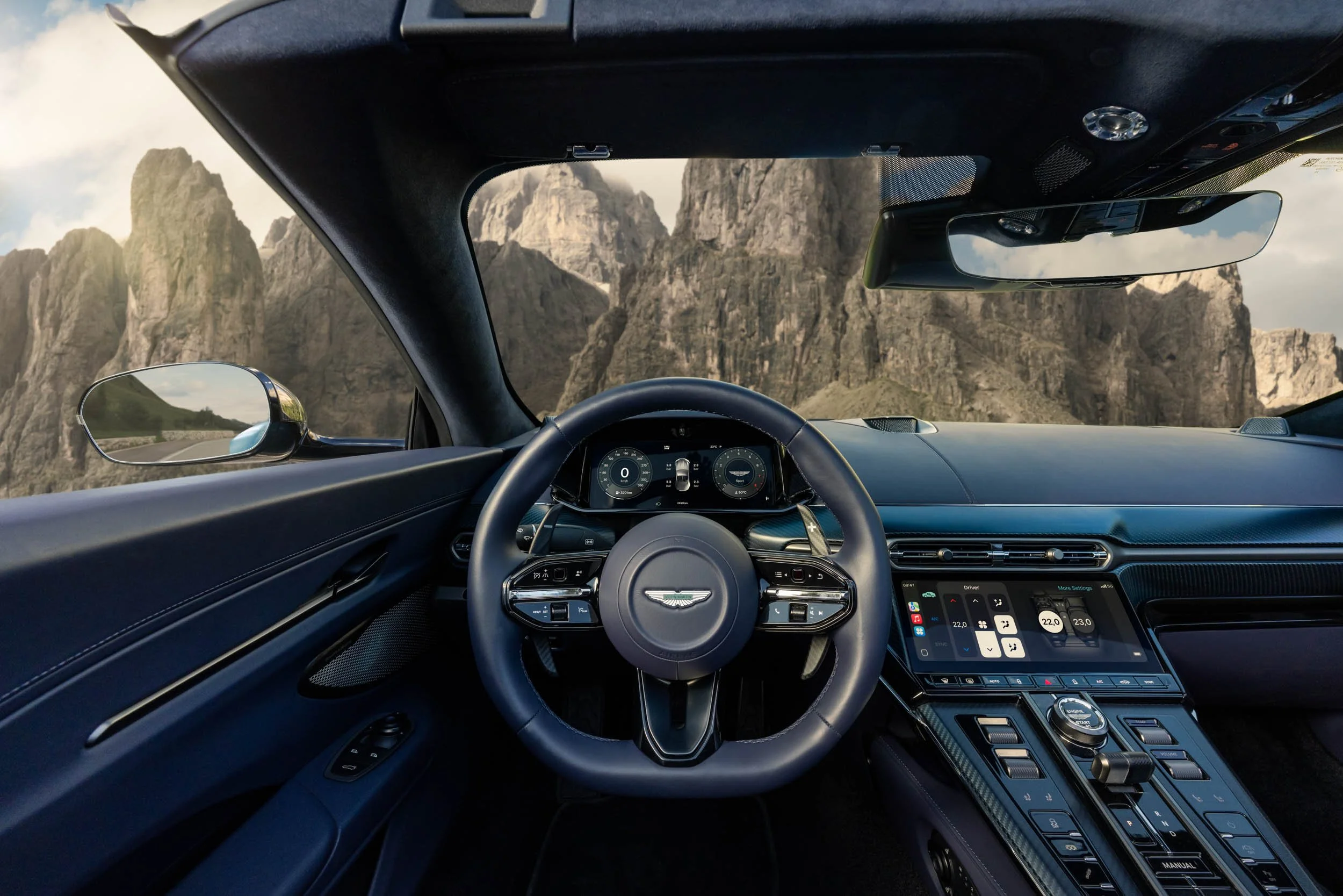 AstonMartin_VantageRoadster_Dolomites_July25_ByTomKahler_Lowres_V2-24.jpg