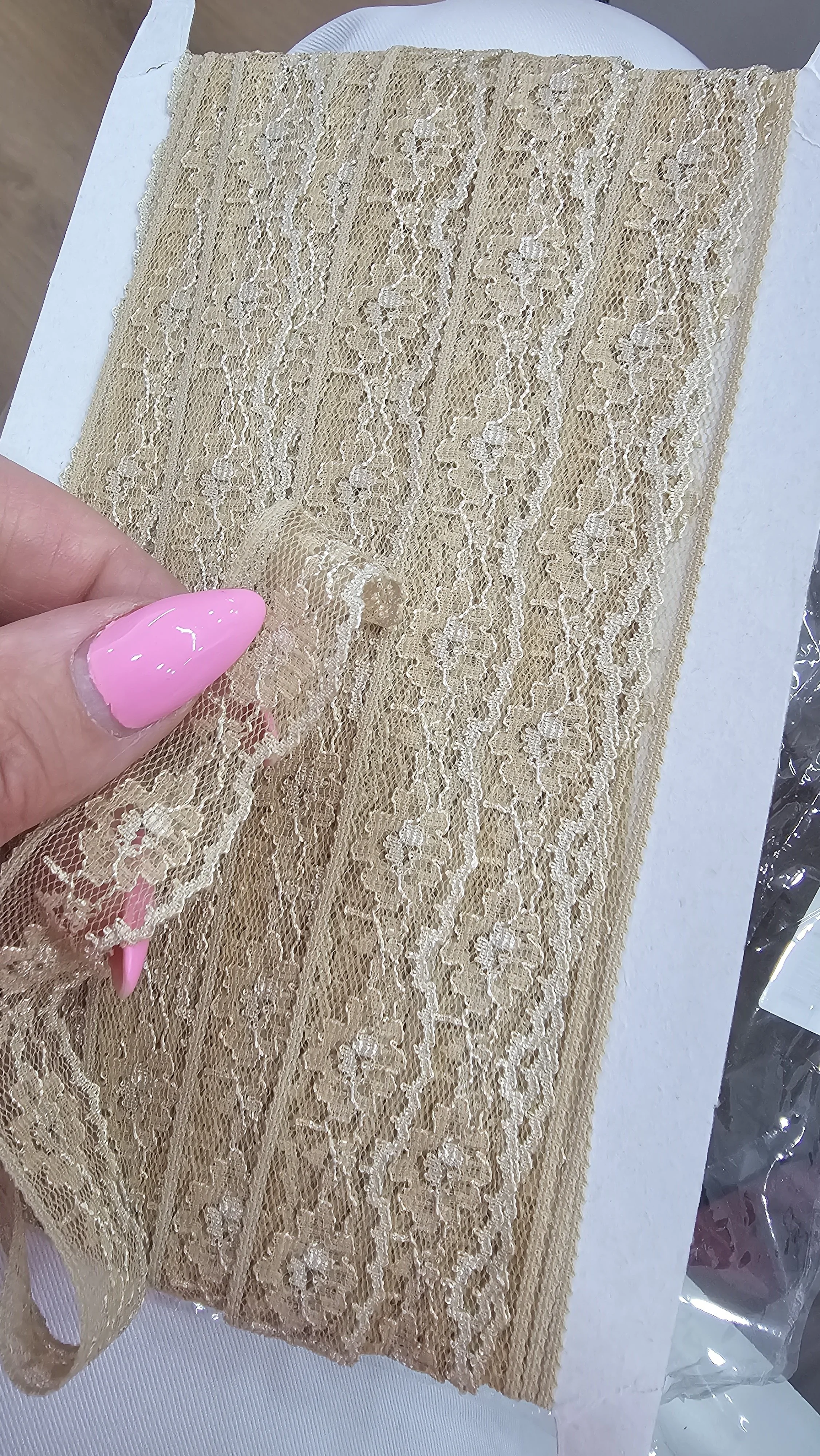 beige.jpg