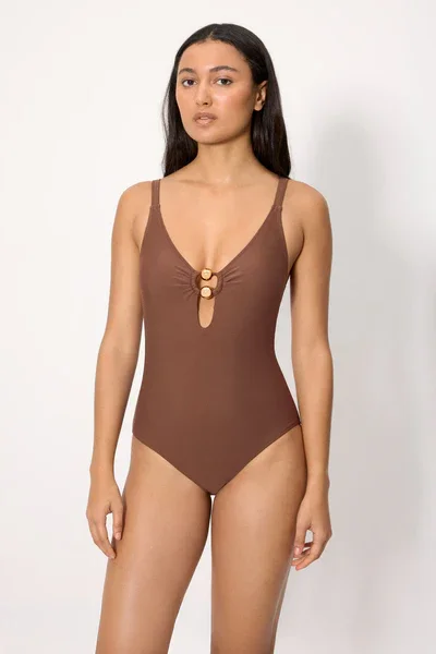 83471_BROWN_001.webp