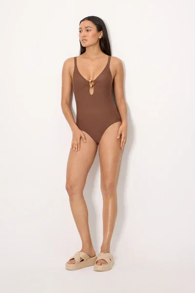 83471_BROWN_059.webp
