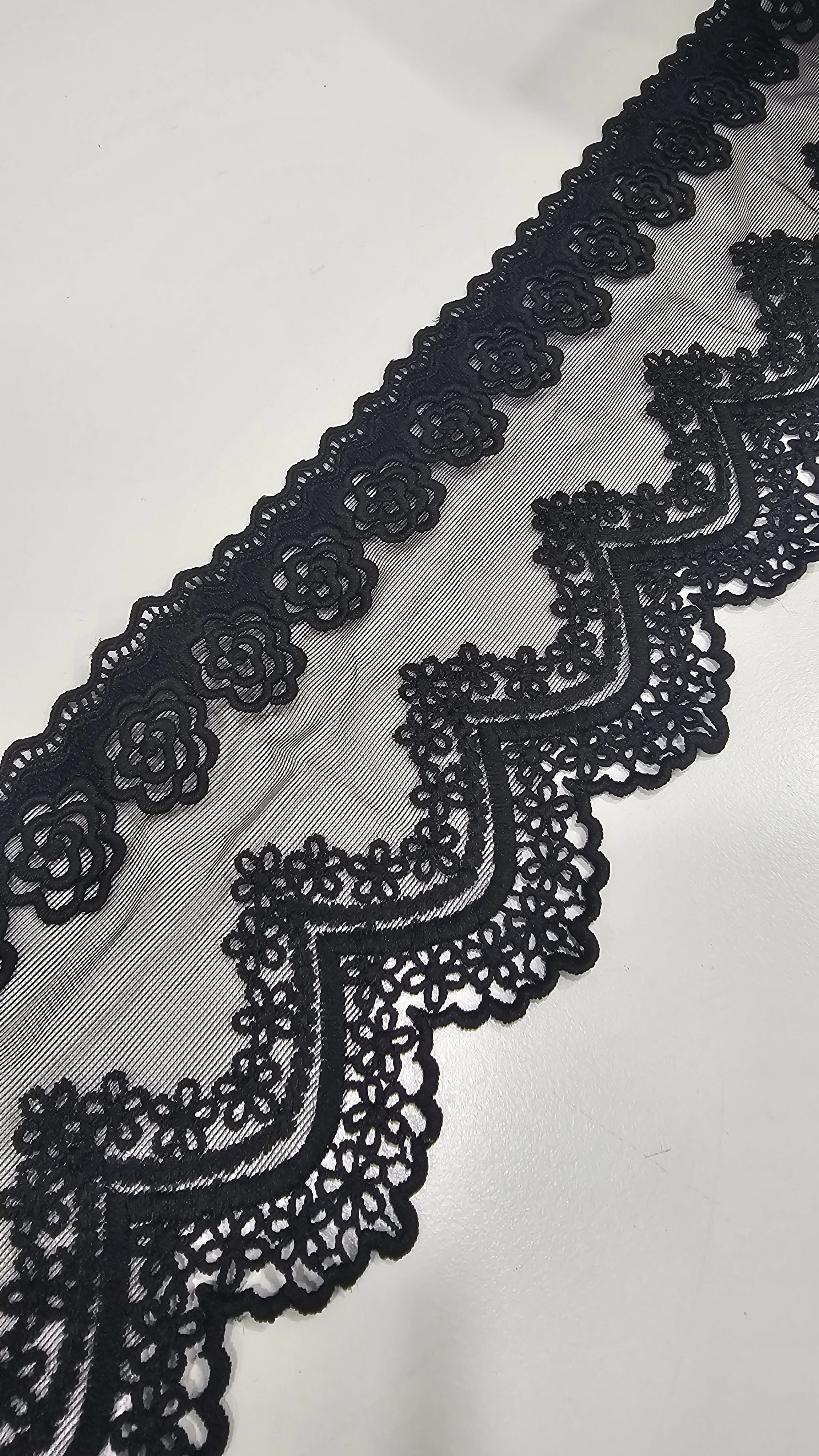 lace 3.jpg