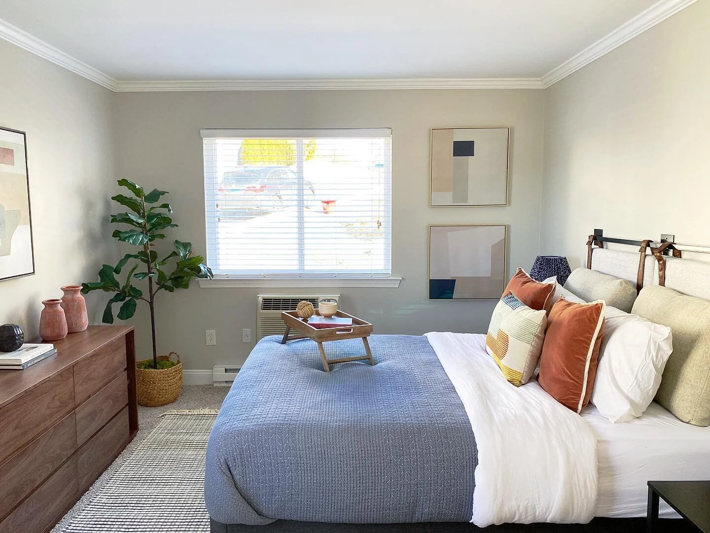 Model Unit bedroom ready to inspire new tenants. Would you want to move in?
.
.
.
.
.
.
.
.
#interiordesign #interiordesigner #interiordecor #homedecorations #homedecorlovers #bedroomdecor #bedroomdecoration #bedroominspo
#interiordesigner #atlinteri