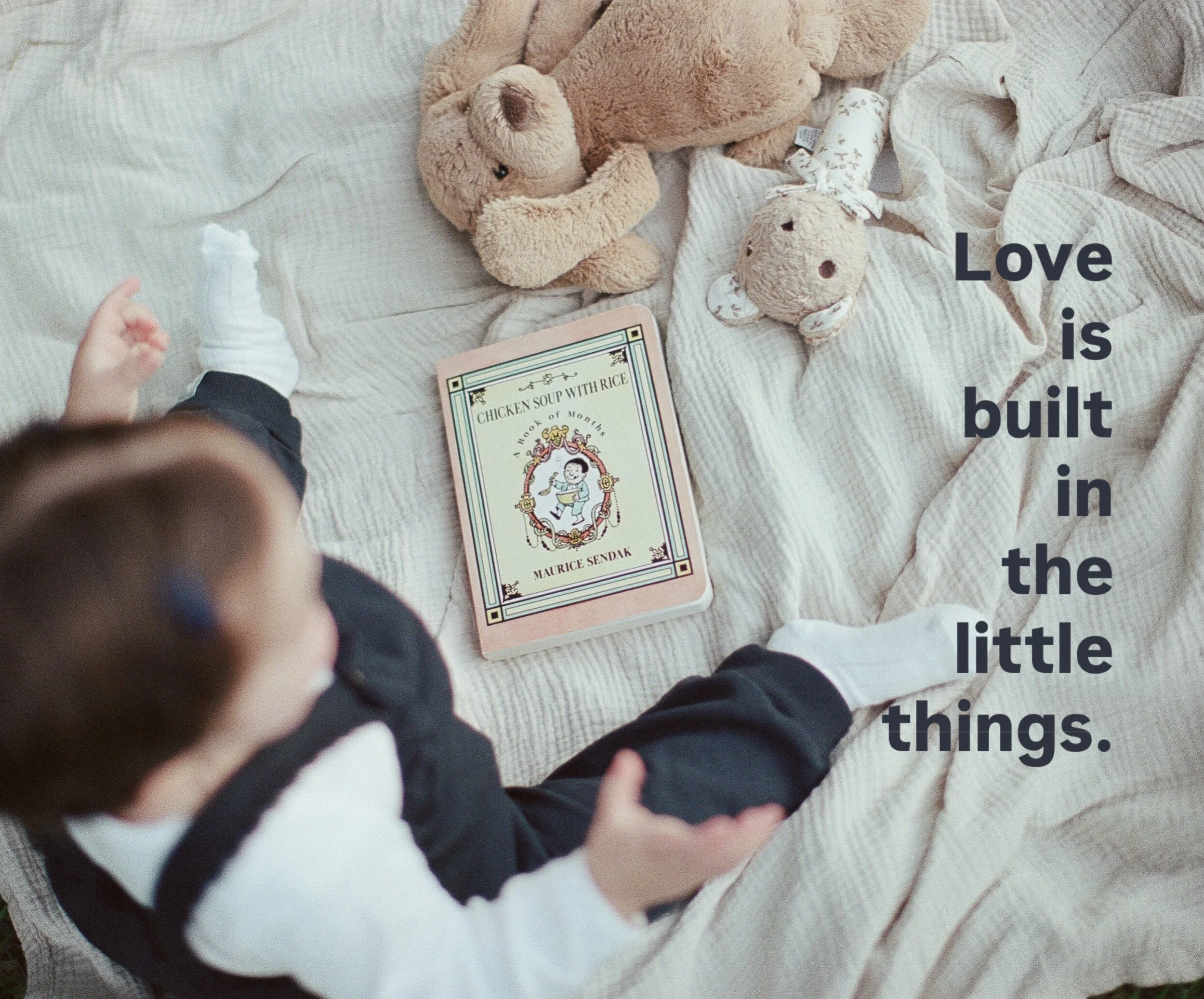 Love is built in the little things 🤍

When we think about creating connection-with our children, our friends, or our clients-it's easy to think about the big moments.

The birthdays.
The desired breakthroughs.
The vacations.
The milestones.

But I d