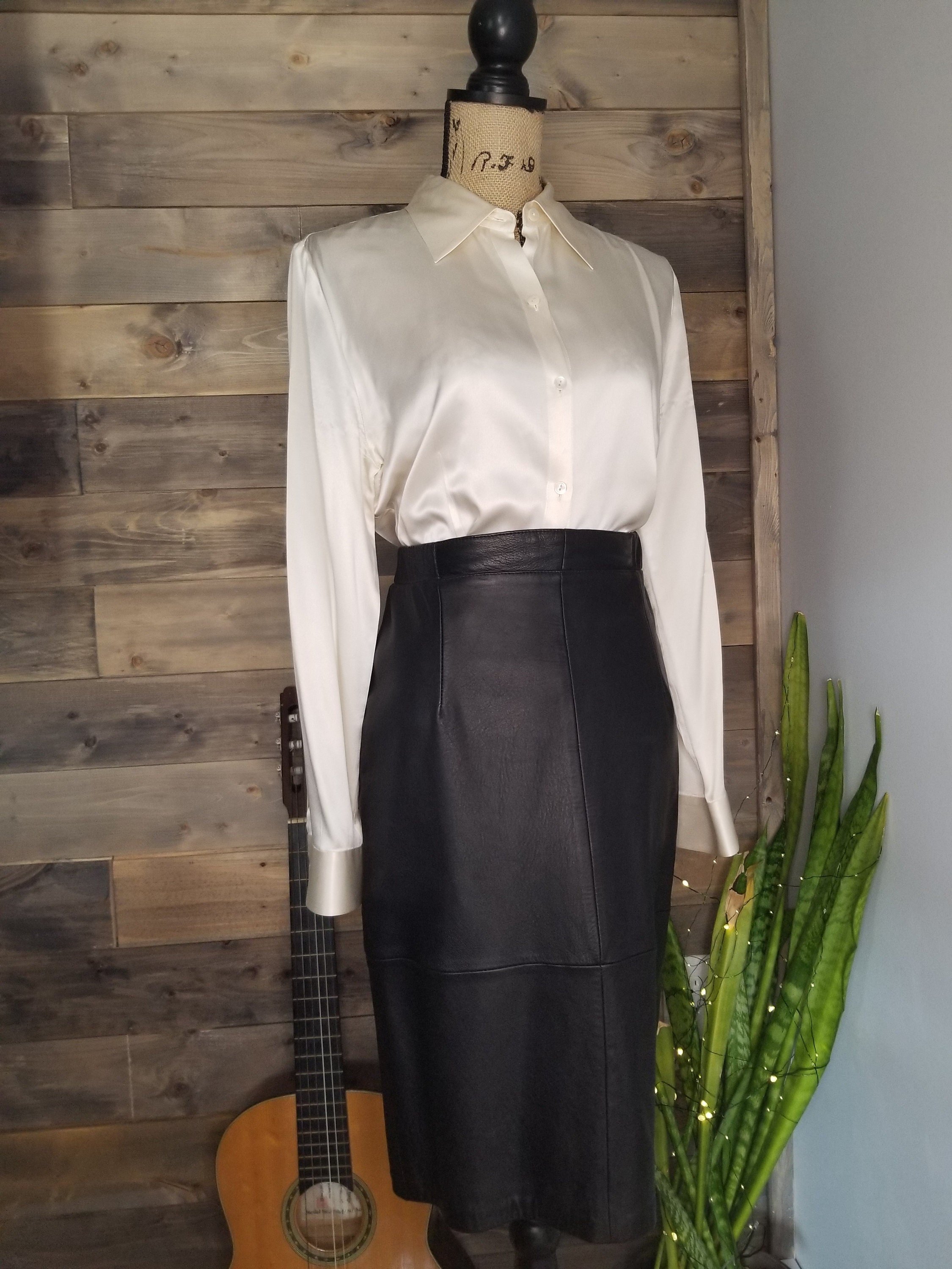 https://i.etsystatic.com/9208937/r/il/014d73/3734385647/il_fullxfull.3734385647_dc1d.jpg