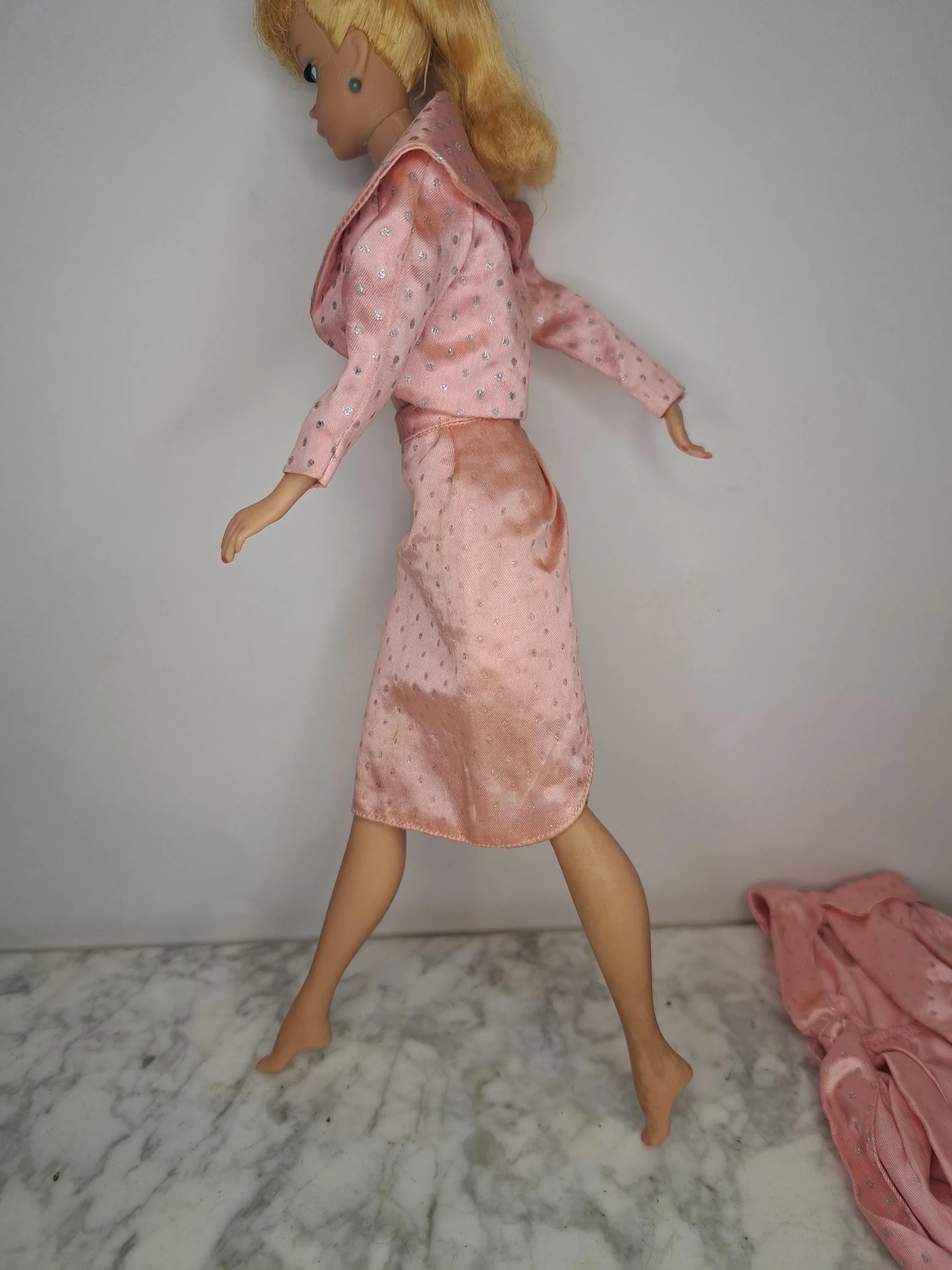 https://i.etsystatic.com/9208937/r/il/fd2349/6817160726/il_fullxfull.6817160726_nzwd.jpg