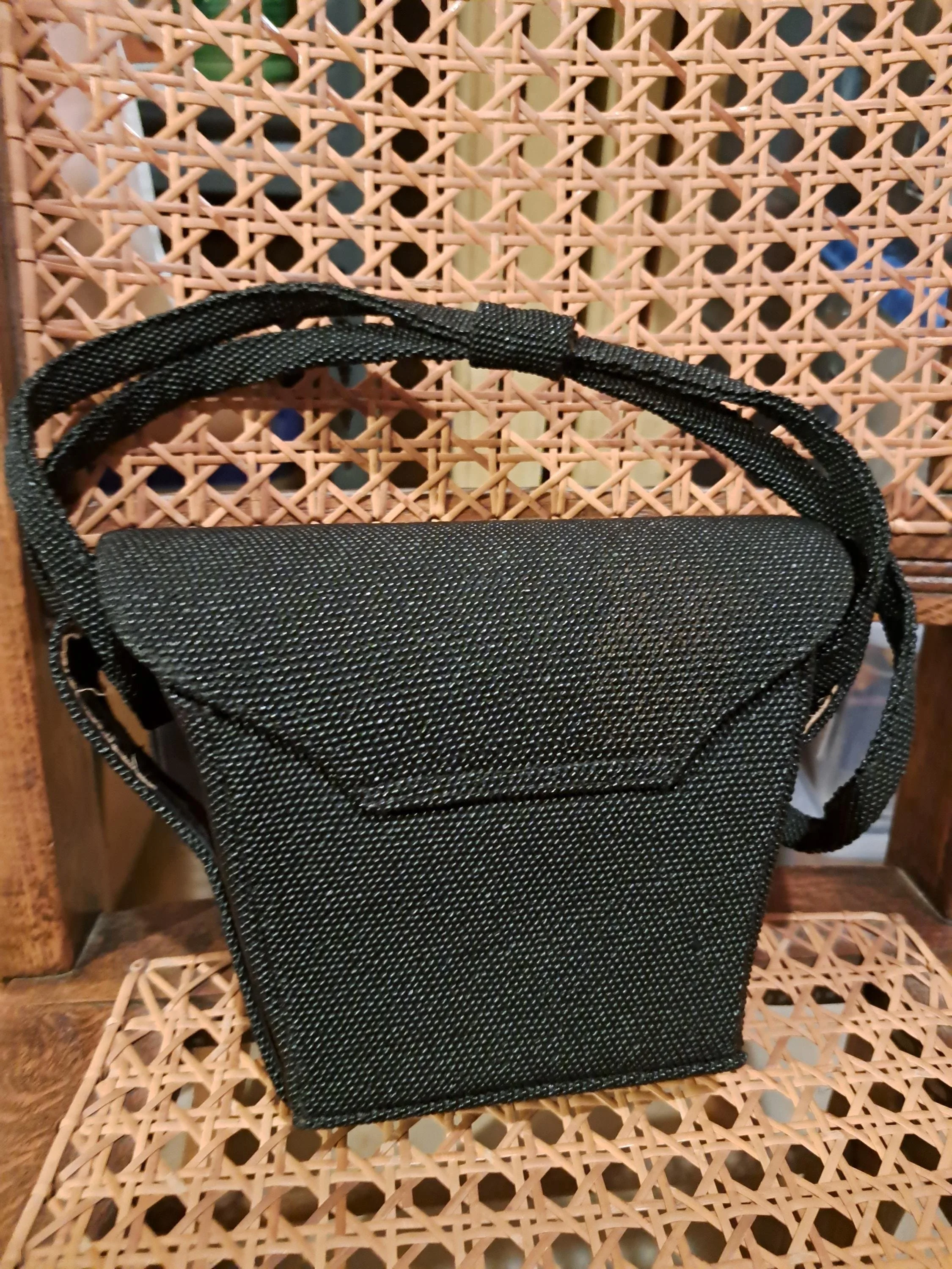 https://i.etsystatic.com/9208937/r/il/a6e7b5/6873185948/il_fullxfull.6873185948_j3lo.jpg