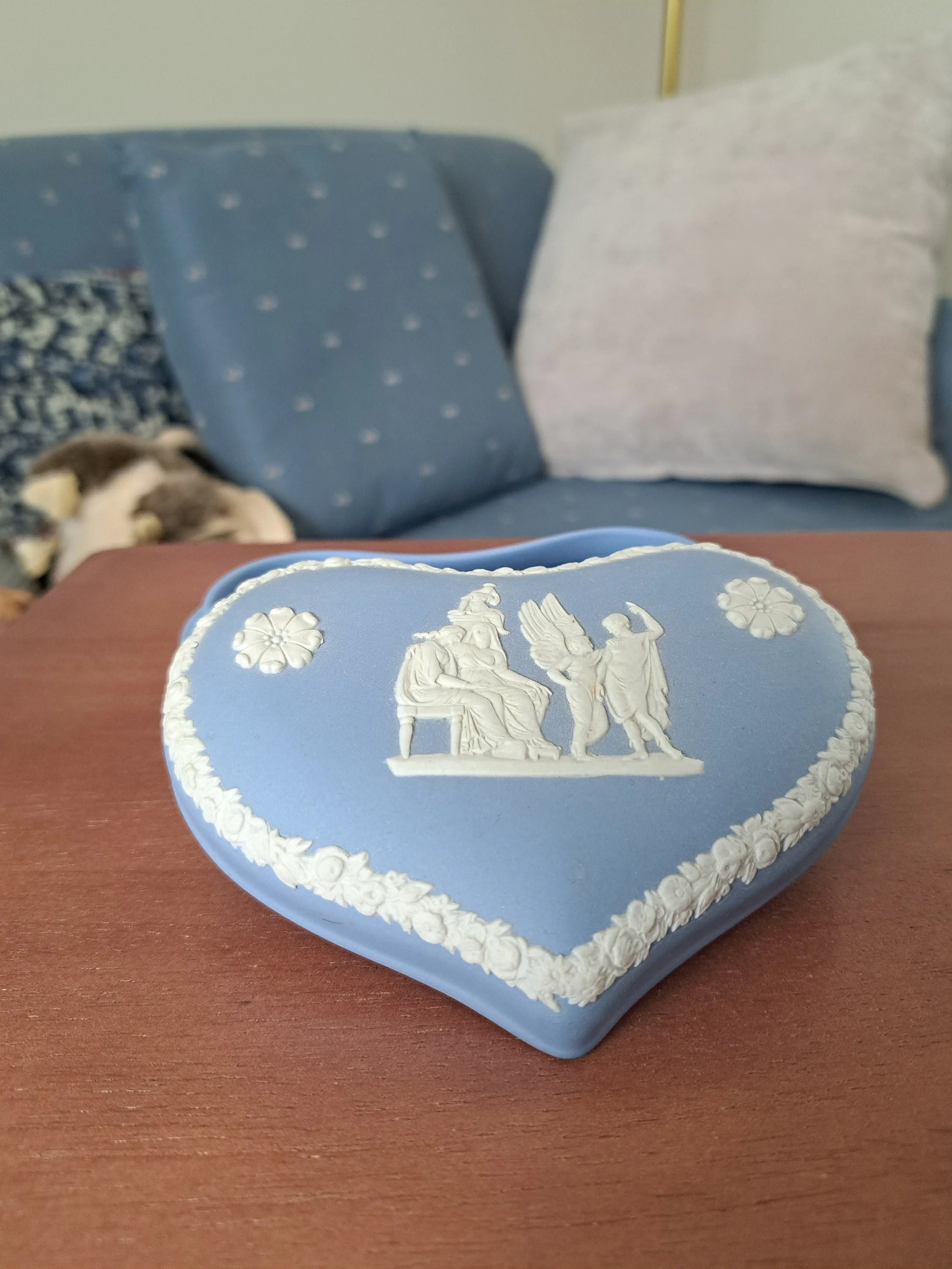 https://i.etsystatic.com/9208937/r/il/7258cf/5794857054/il_fullxfull.5794857054_2521.jpg