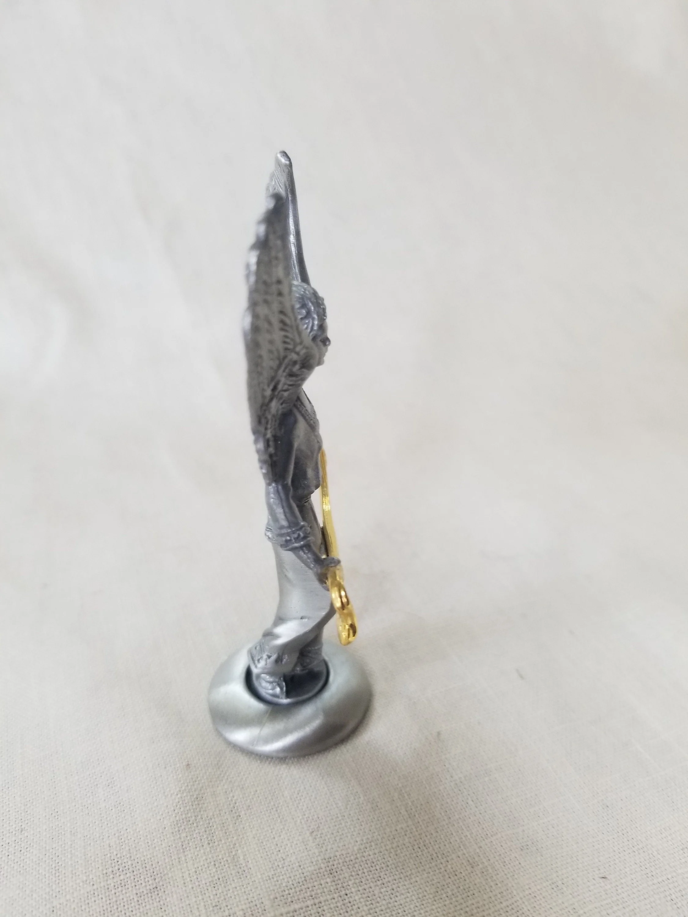 https://i.etsystatic.com/9208937/r/il/2454ce/3491011041/il_fullxfull.3491011041_qc46.jpg