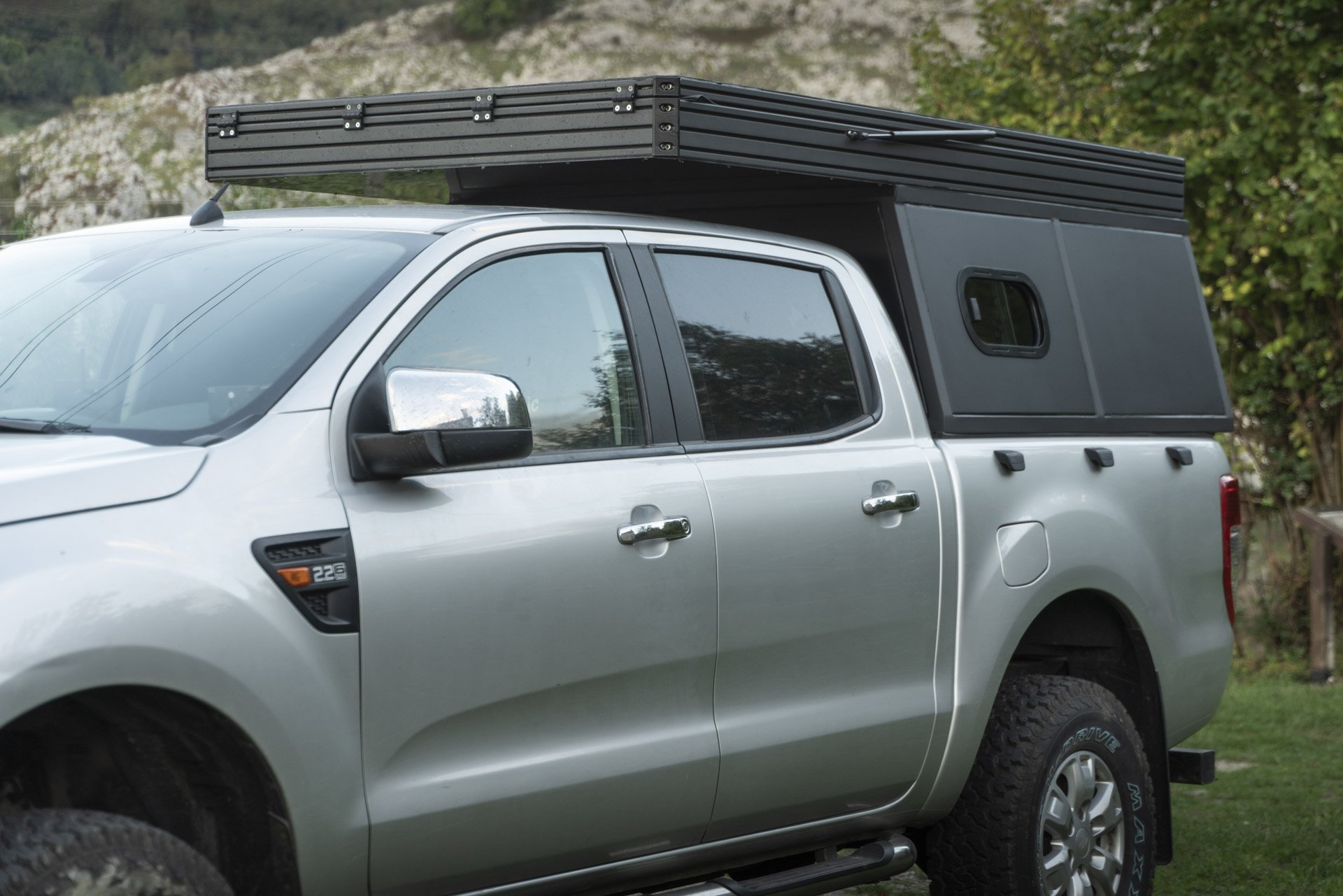 Ford Ranger Canopy lado.jpg