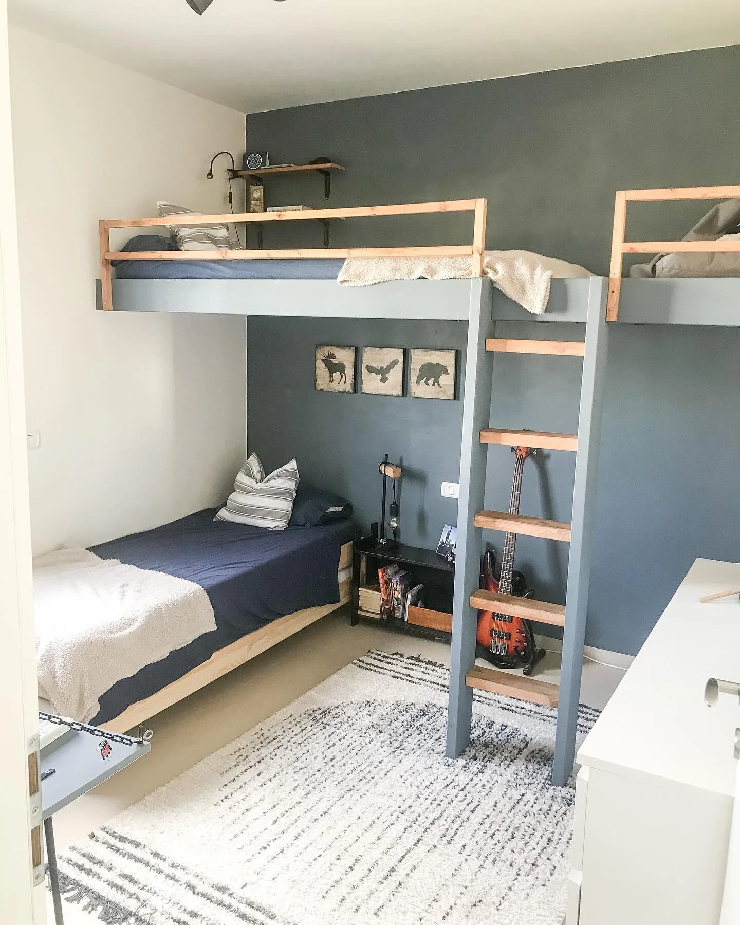 🌞🌞🌞 B O Y  R O O M  R E V E A L

Well, this was my biggest DIY to date!

-A loft 3.5m x 1.5m platform, complete with bed, and reading bean bag nook with bookshelves. And a whole folding built in desk!

The single bed opens up to double if needed, 