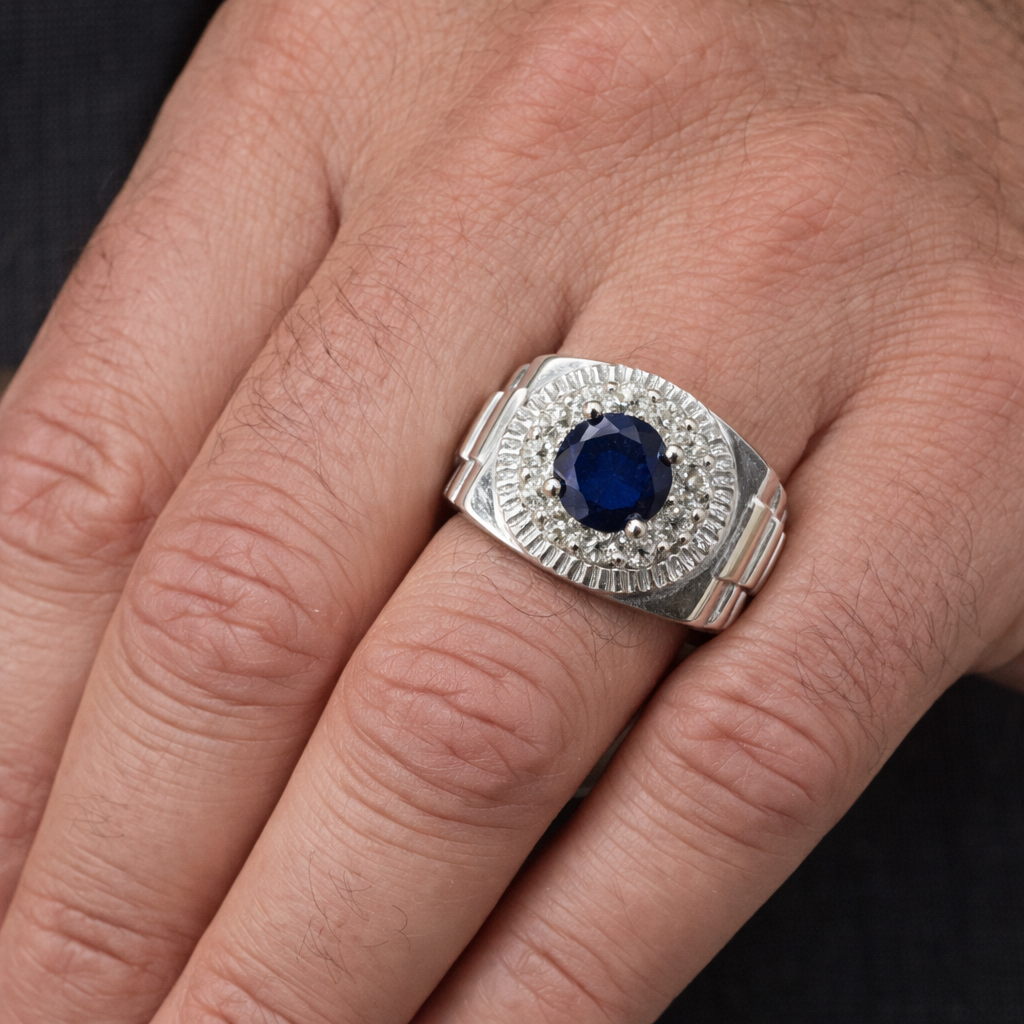 Sapphire and diamond ring close-up.png