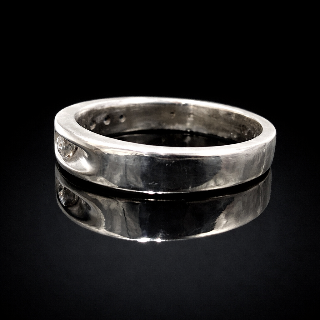 Simple elegance in silver and diamond.png