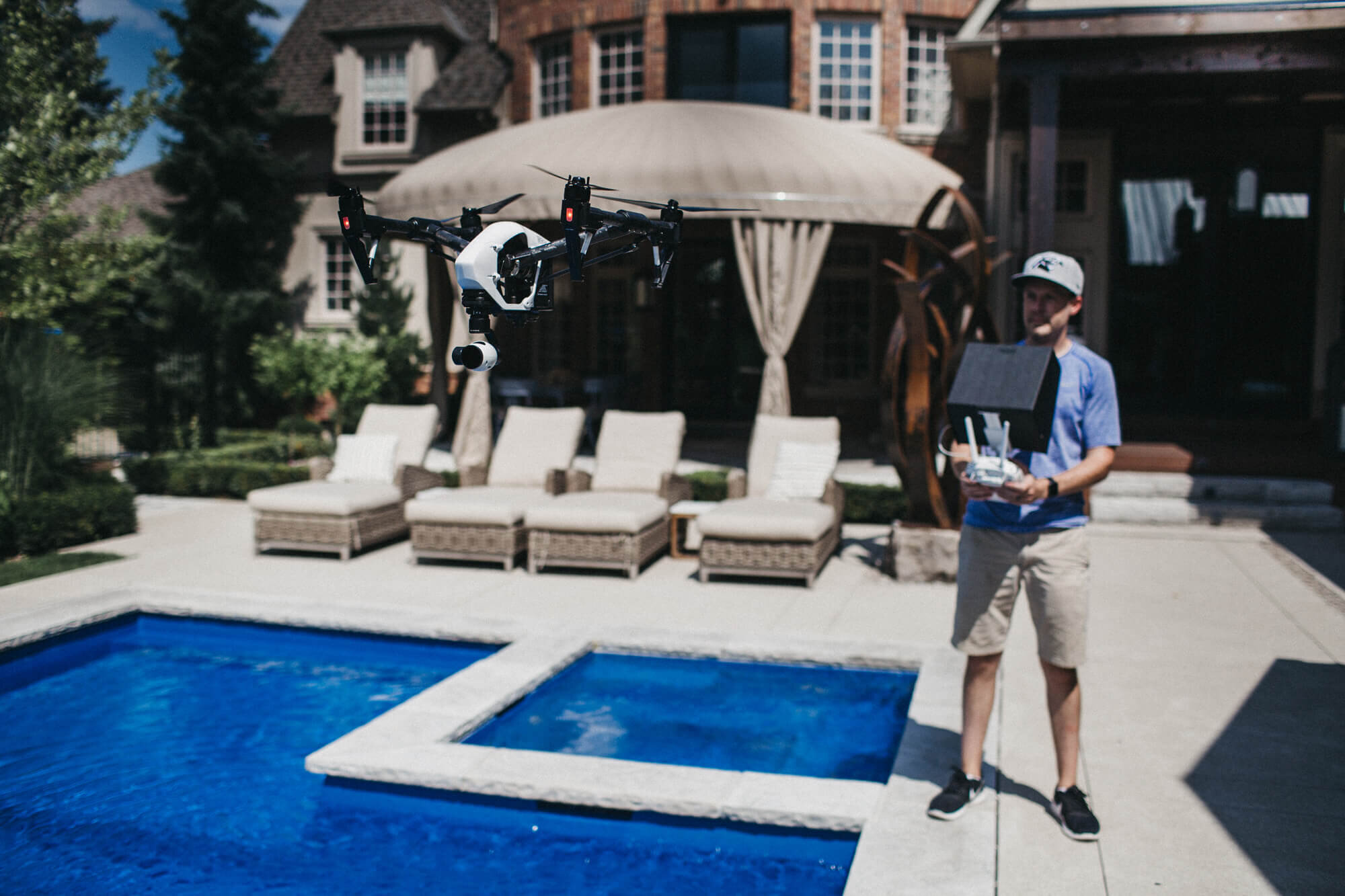 Double Entendre Pictures - South Carolina Video Production Company - Leisure Pools BTS Thumbnail (4).jpg
