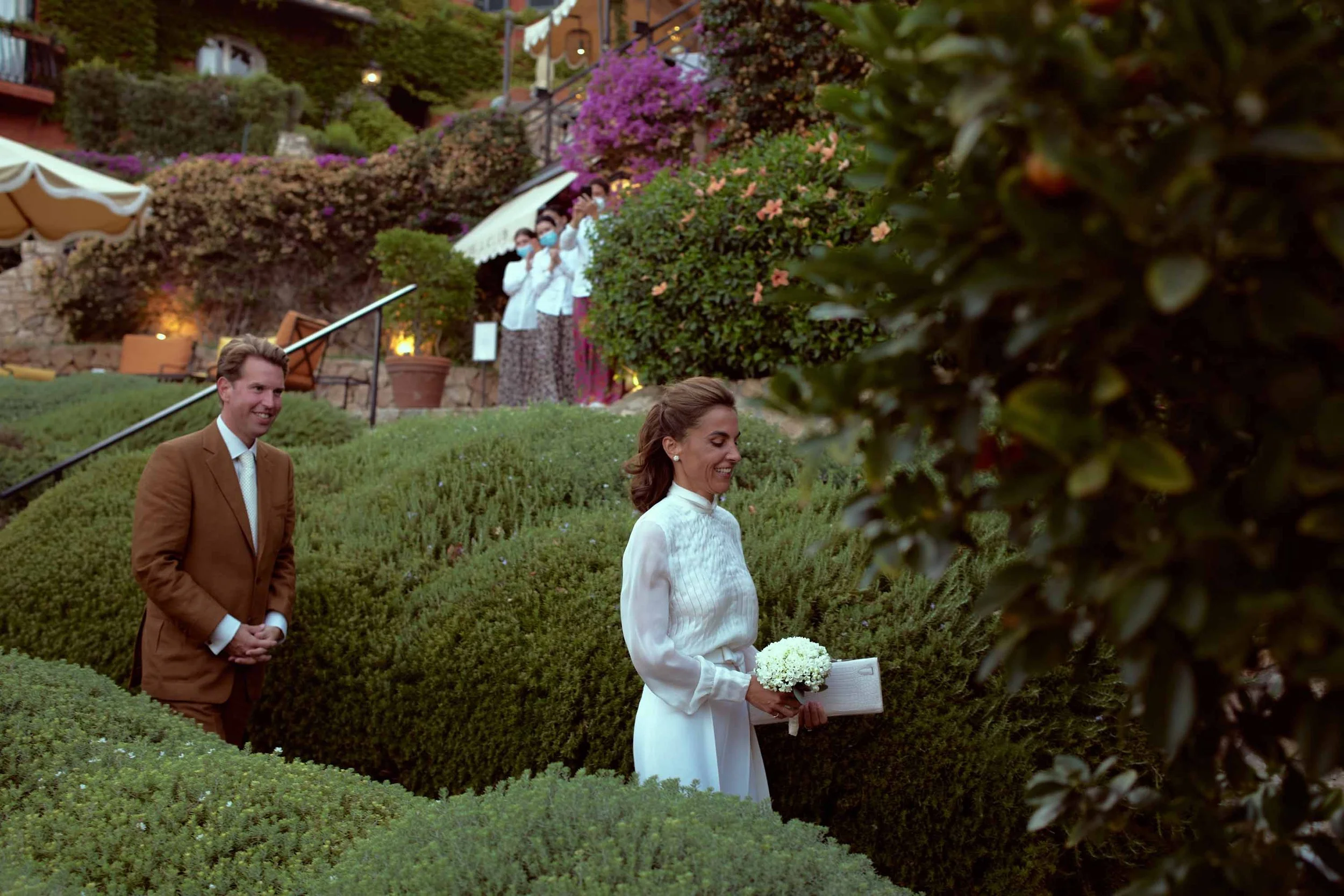 Hotel Il Pellicano, Porto Ercole — bride and groom portrait in the gardens.