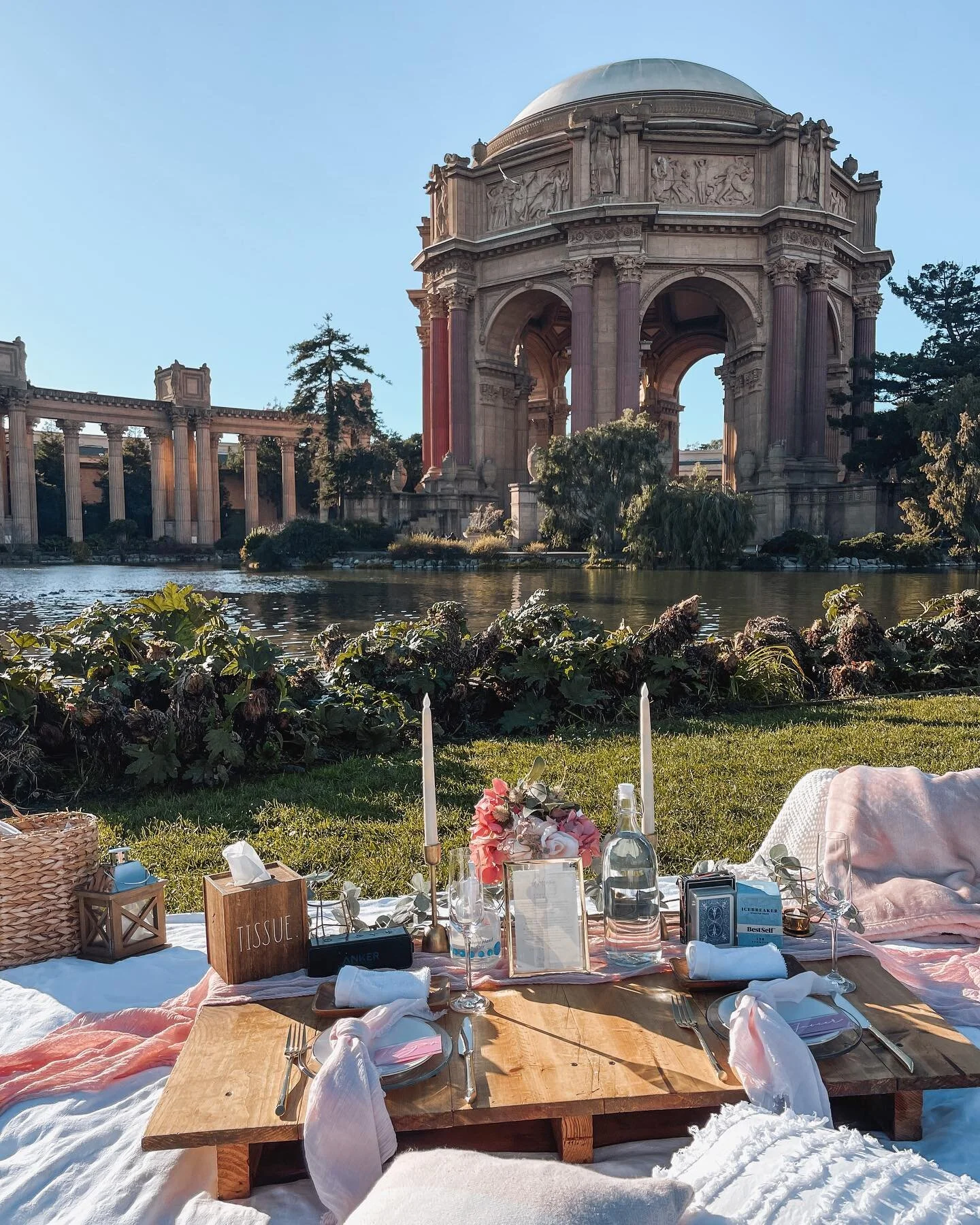 Happy anniversary my love π 
J x J π€
.
.
.
#LuxuryPicnicEvents #anniversarygift #SFBayAreaLuxury #AnniversaryCelebrations #CelebratingLove #LuxuryEventPlanning #PicnicPerfection #ExquisiteEvents #BayAreaAnniversary #LuxuryPicnicExperience #Styl