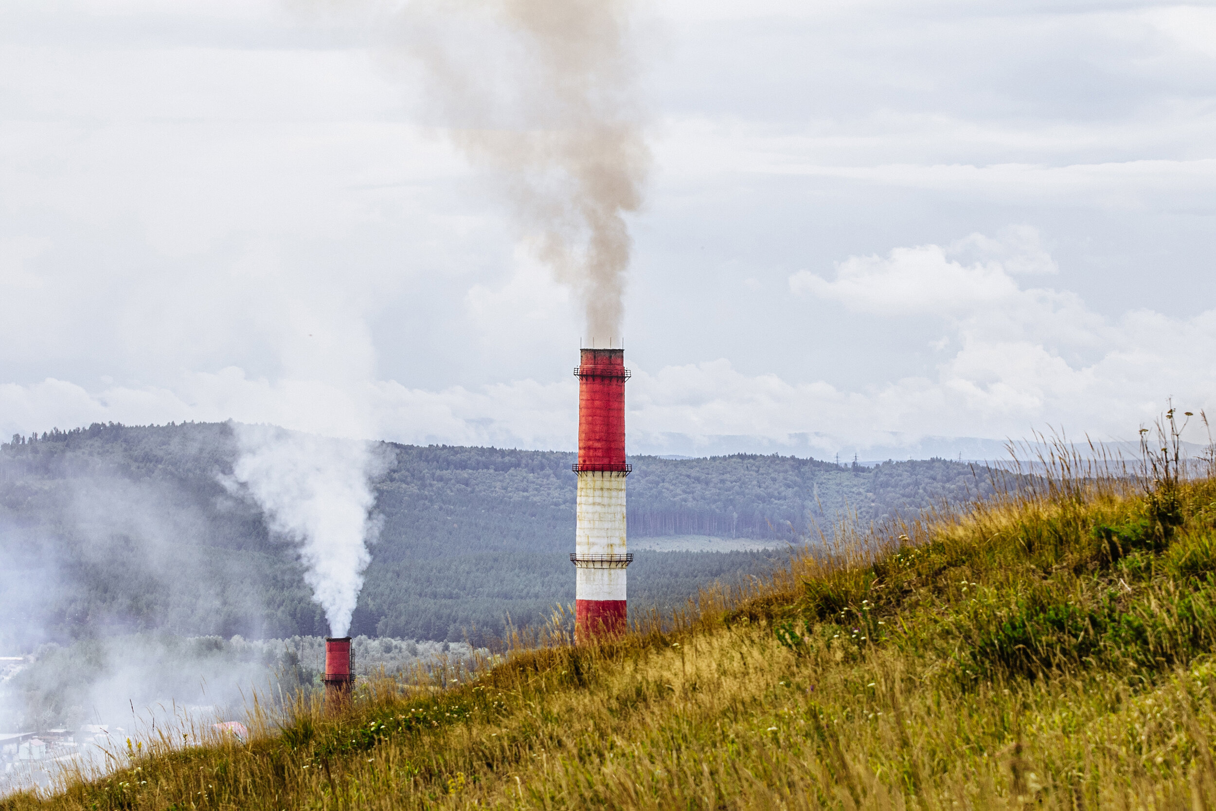 concept-of-environmental-pollution-GTPVADG.jpg