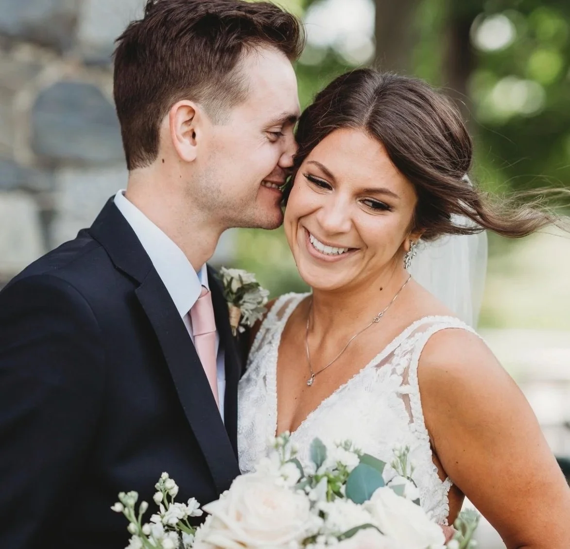 HausofBeautyNH-KellyFord-Services-WeddingMakeup15.jpg