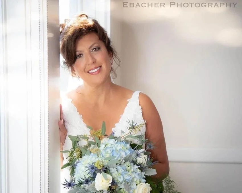 HausofBeautyNH-KellyFord-Services-WeddingMakeup58.jpg