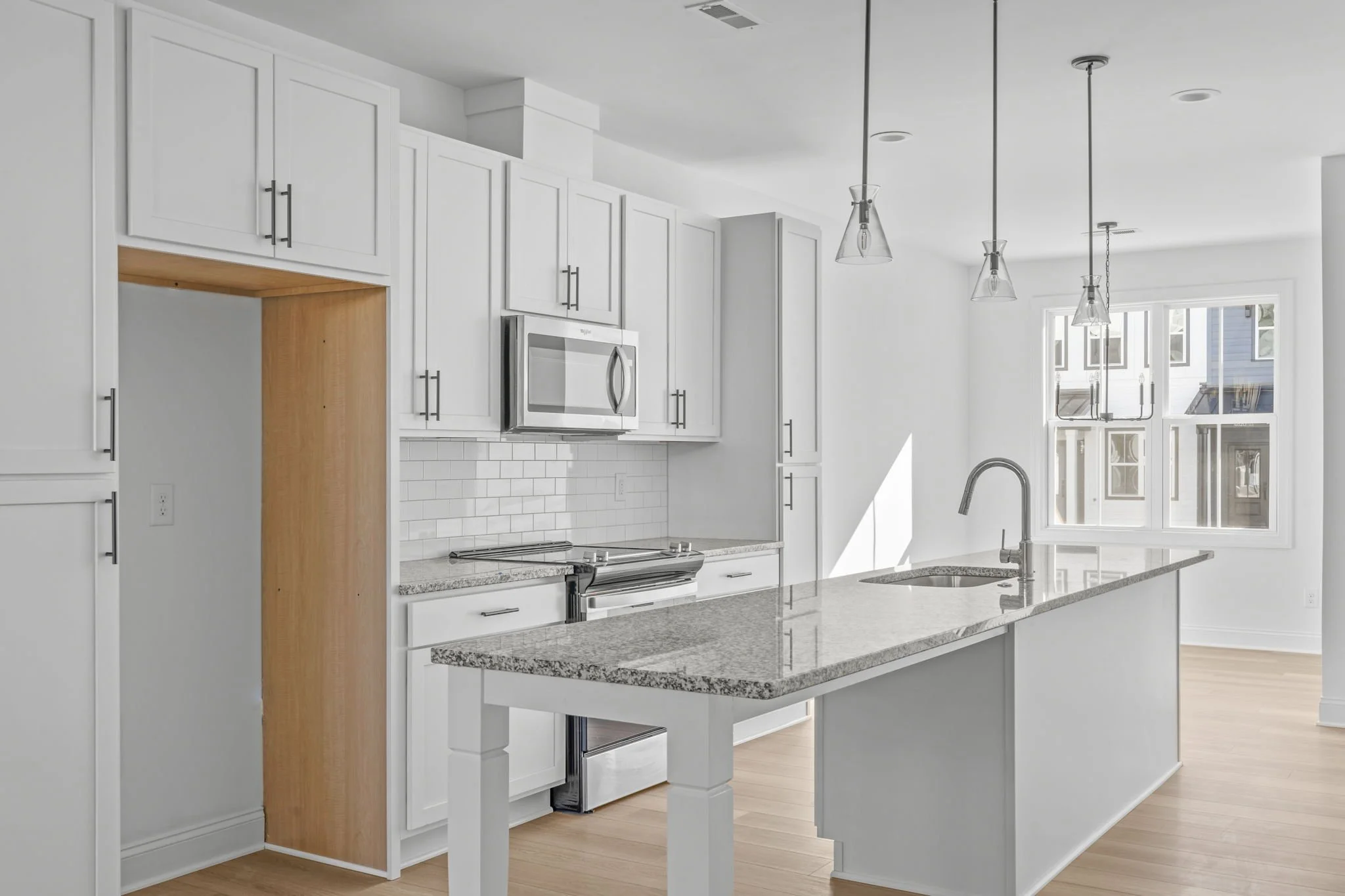 4810 Gossamer Lane #105