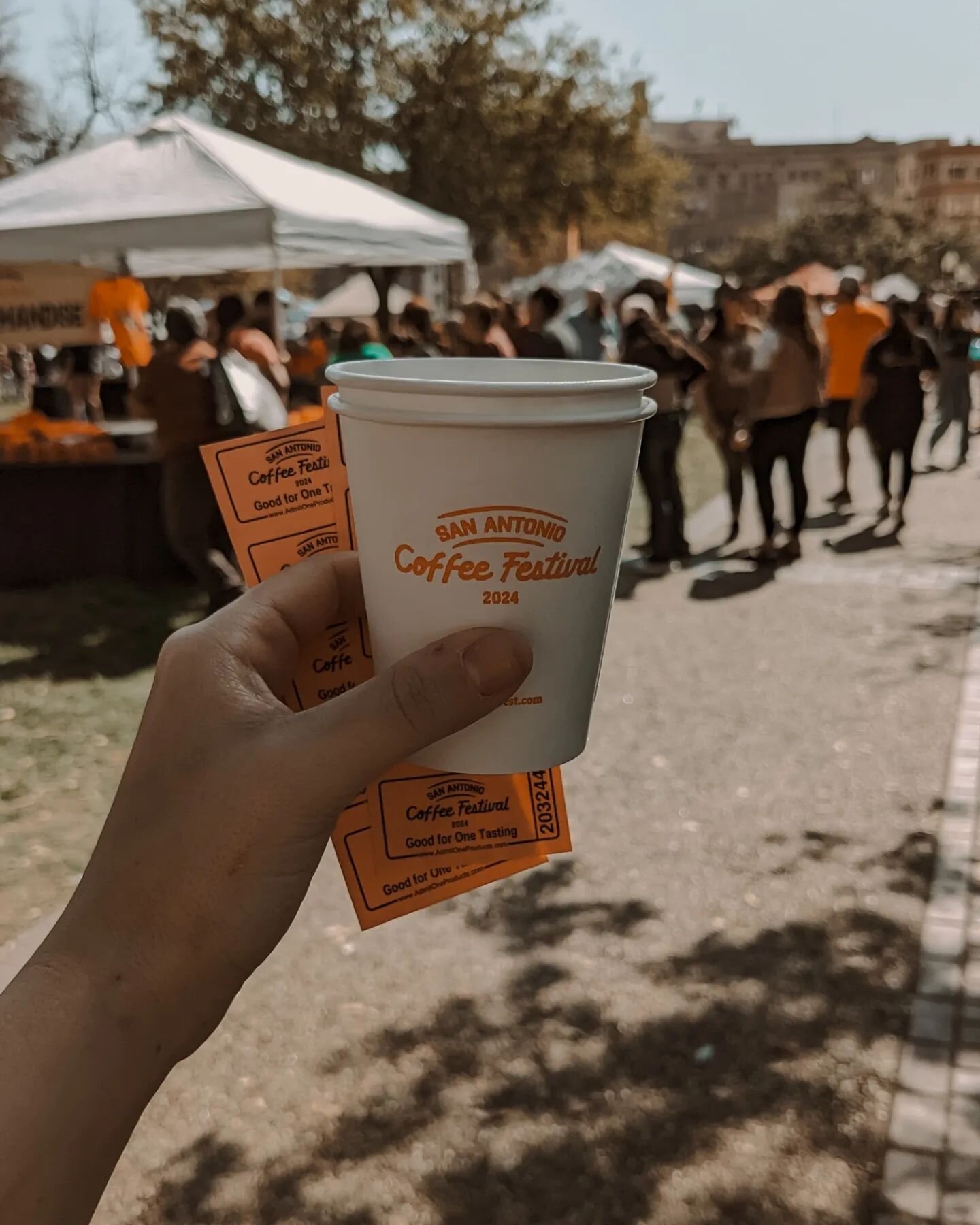 Fun day with good coffee, great friends, &amp; my favorite boys 😁☕☕