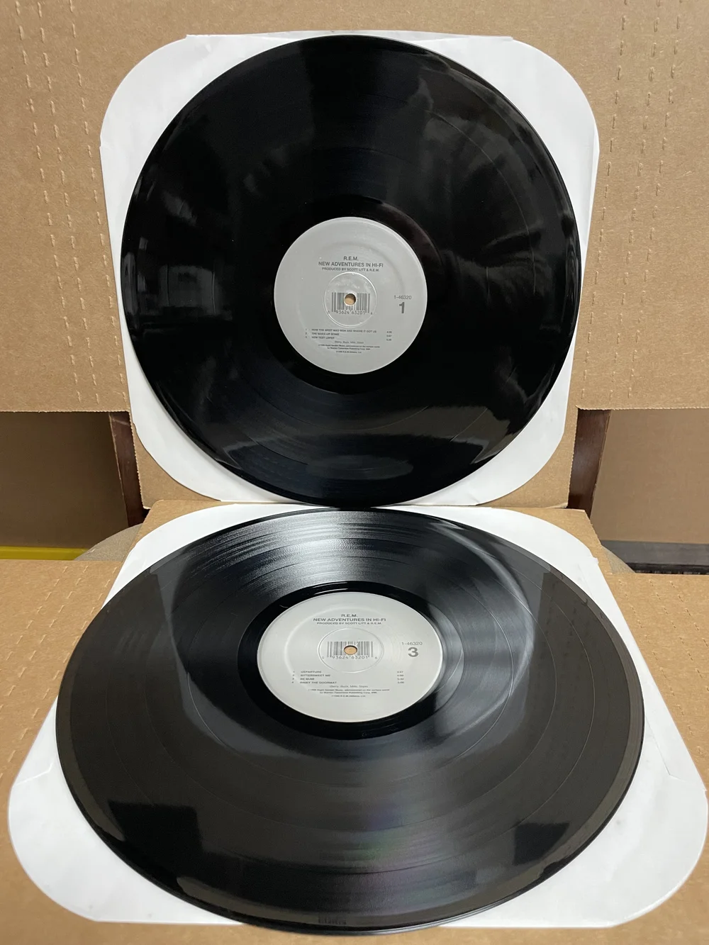 REM New Adventures In Hi-Fi Original Vinyl LP — Satellite Records